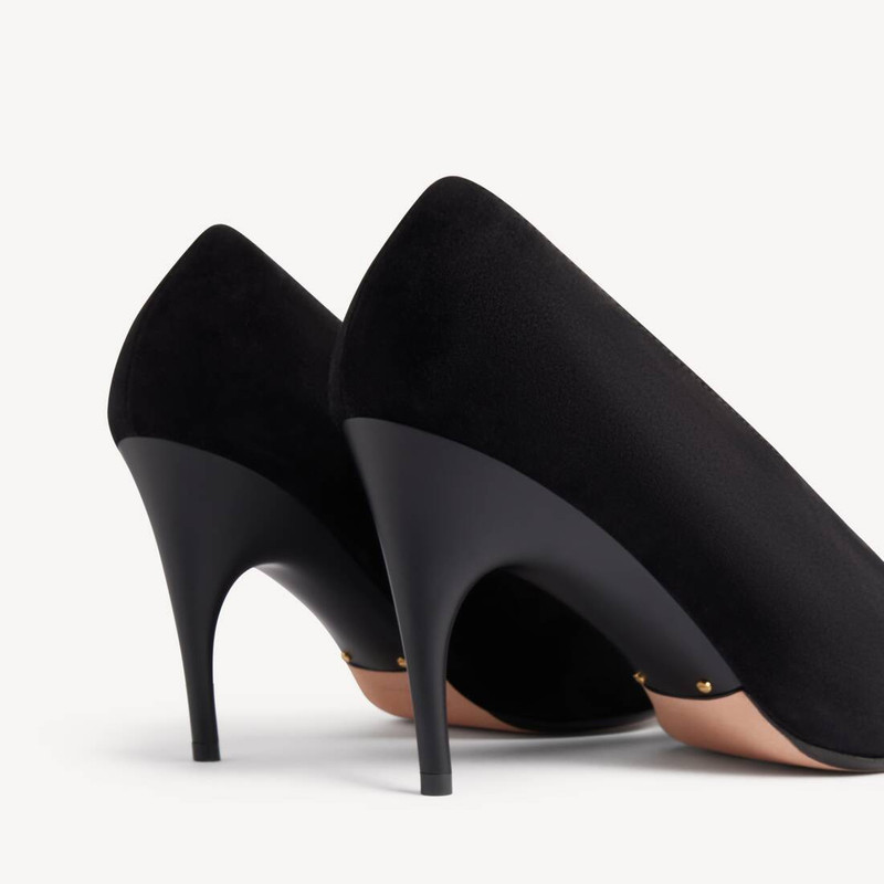 BALENCIAGA Women's Duchesse Pump in Black outlook
