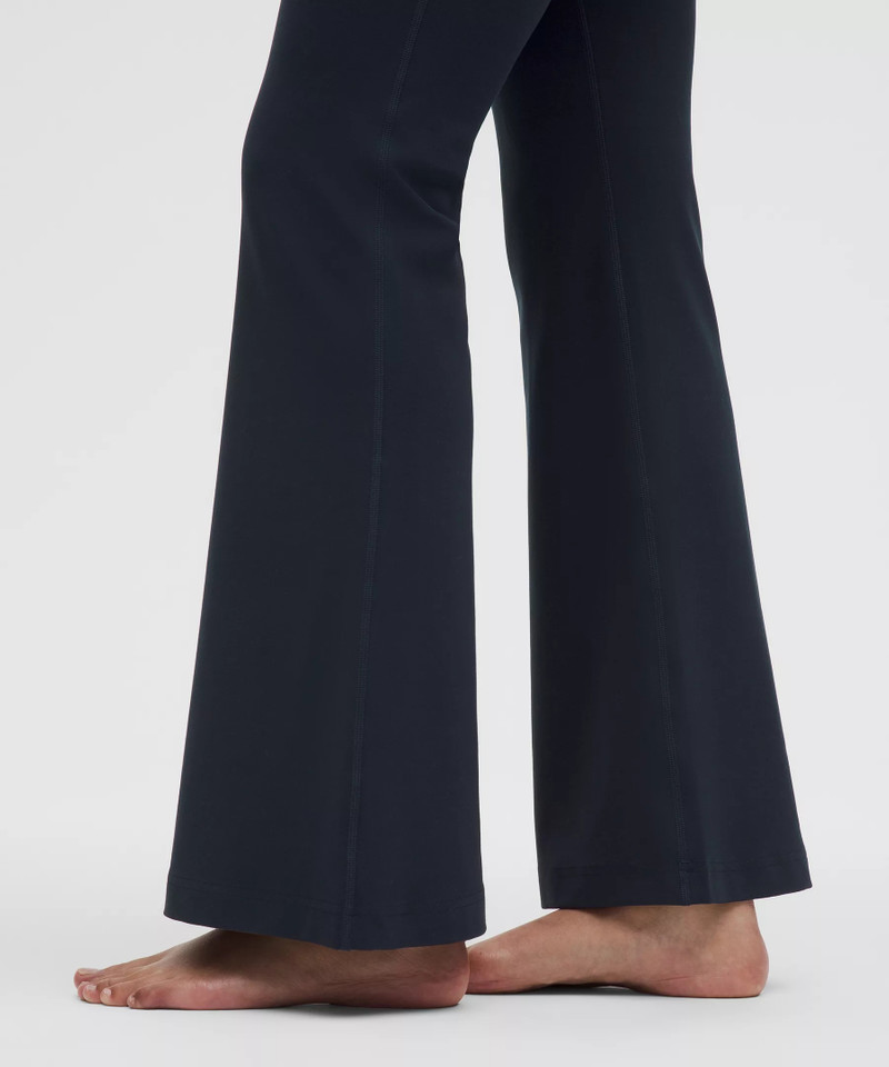 Groove High-Rise Nulu Flared Pant *Short 6