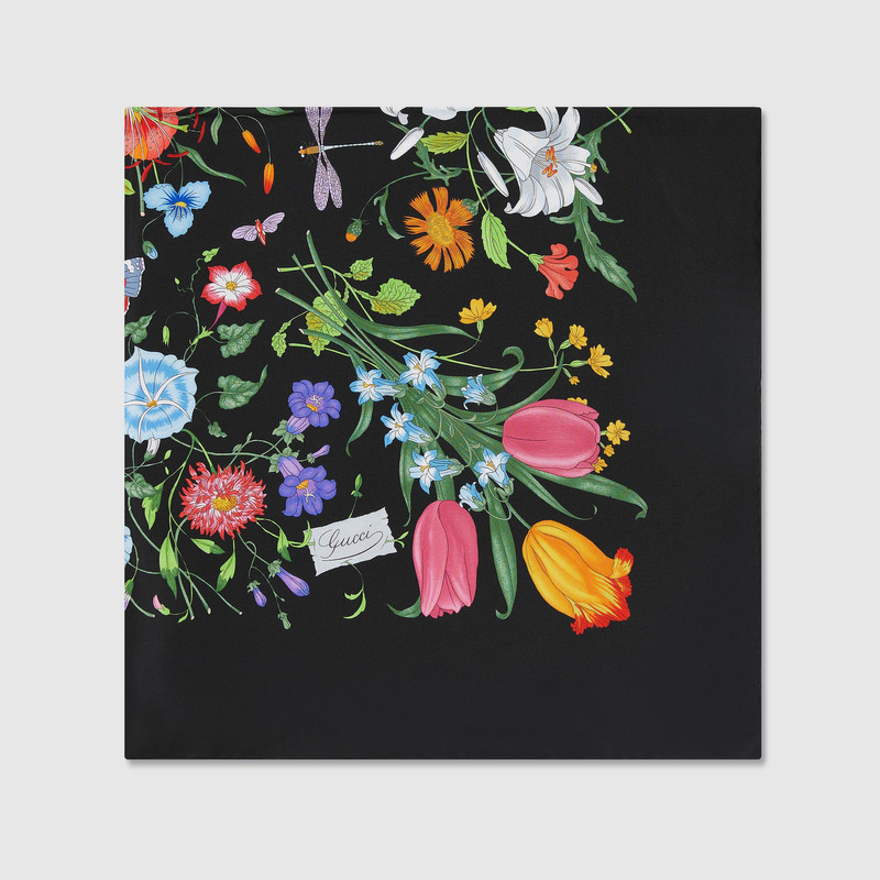 GUCCI Printed silk twill carré outlook
