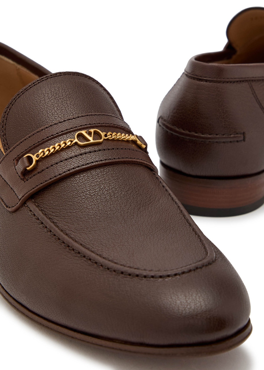 Valentino Garavani Vlogo Grained Leather Loafers - 4