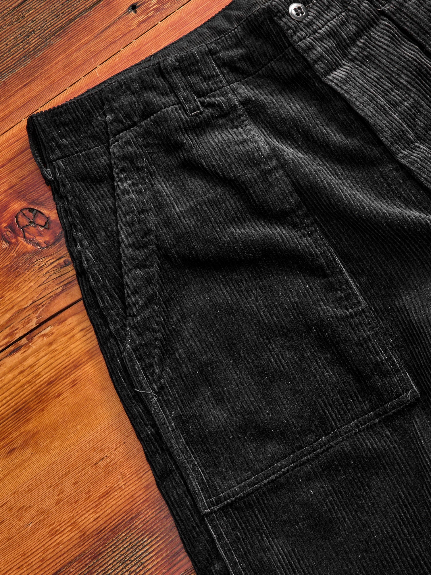 8W Cotton Corduroy Fatigue Pants in Black - 4