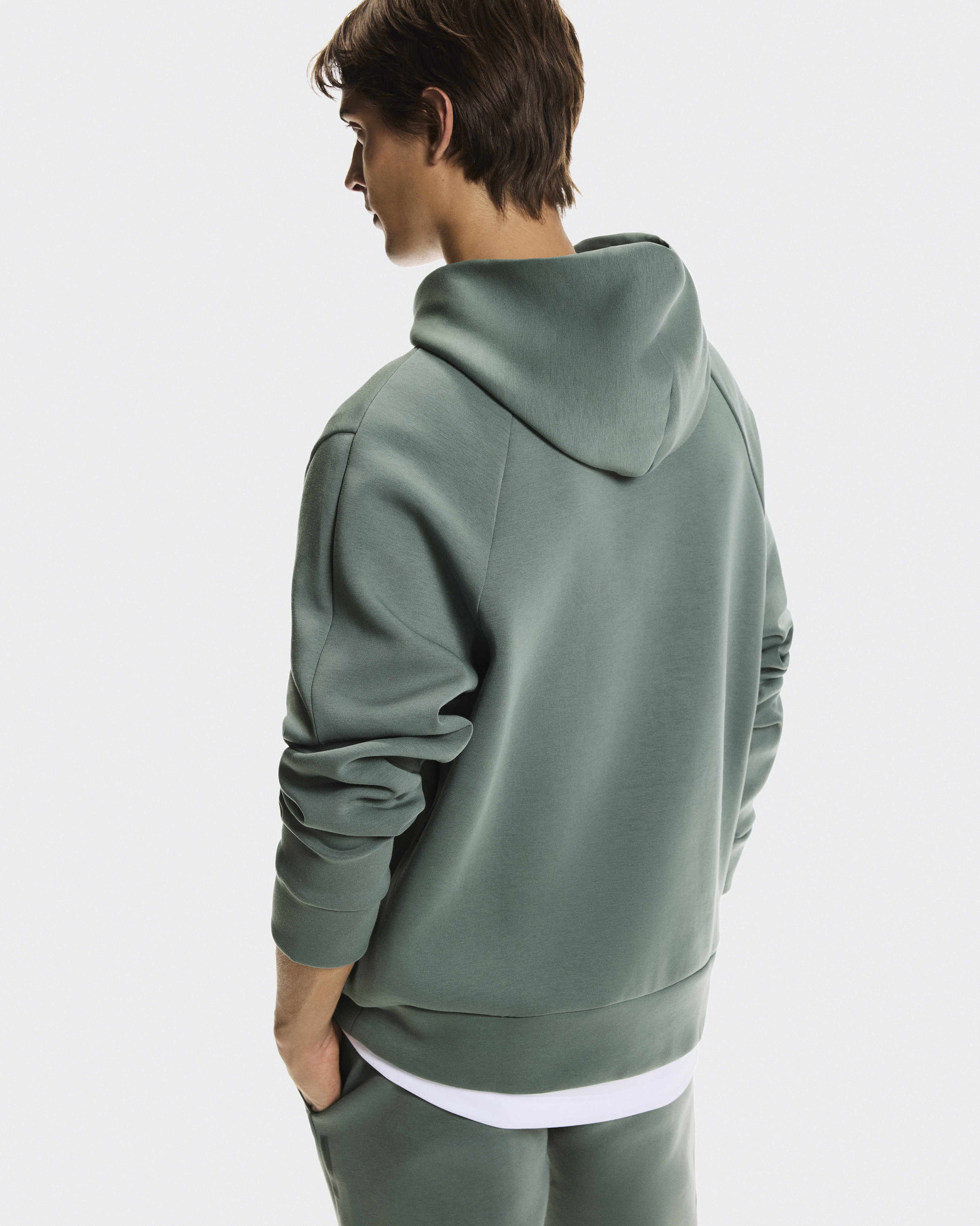 Focus Tech Hoodie - 6