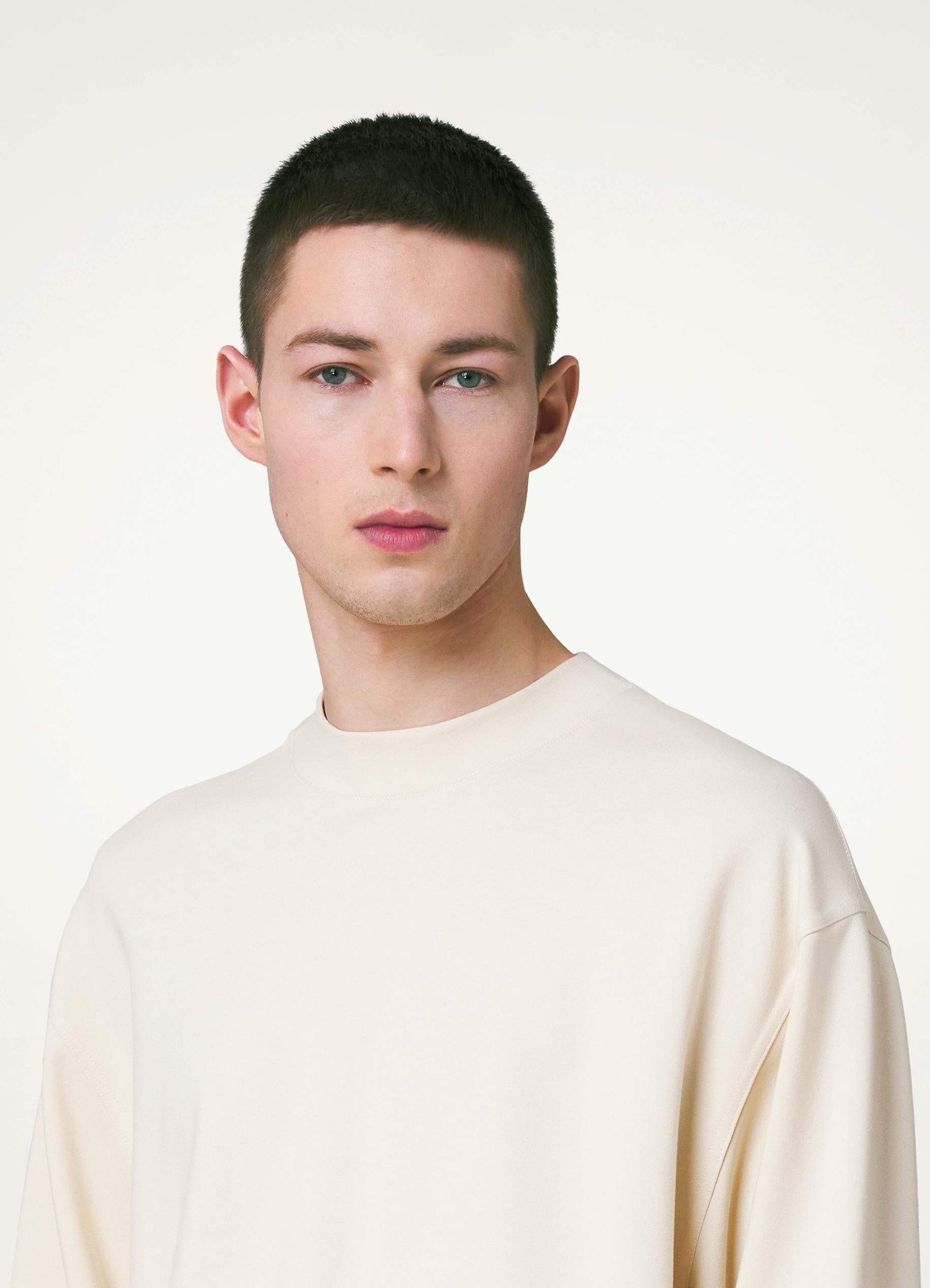 SOFT SWEATSHIRT - 7