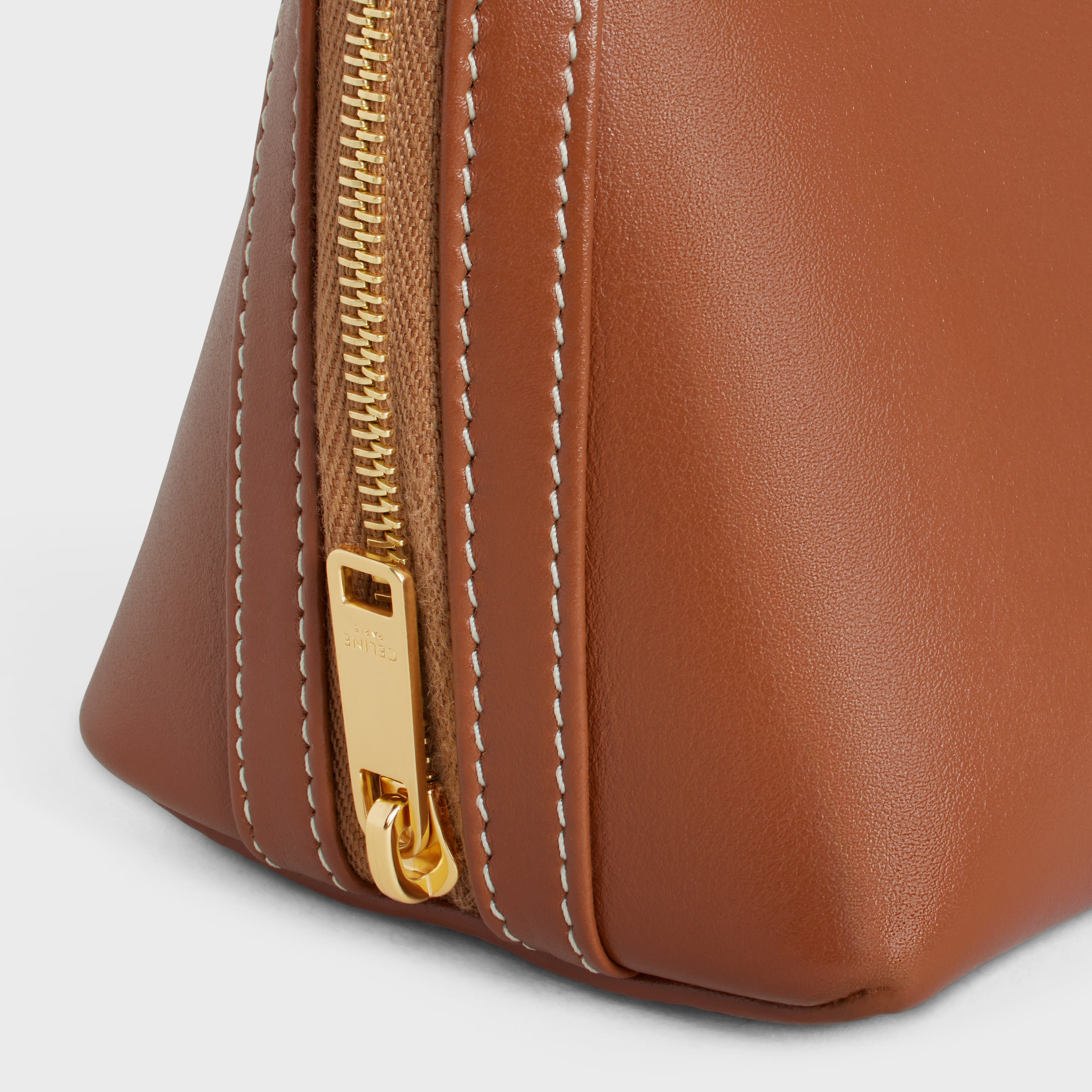 Clutch on Chain Cuir triomphe in smooth calfskin - 5