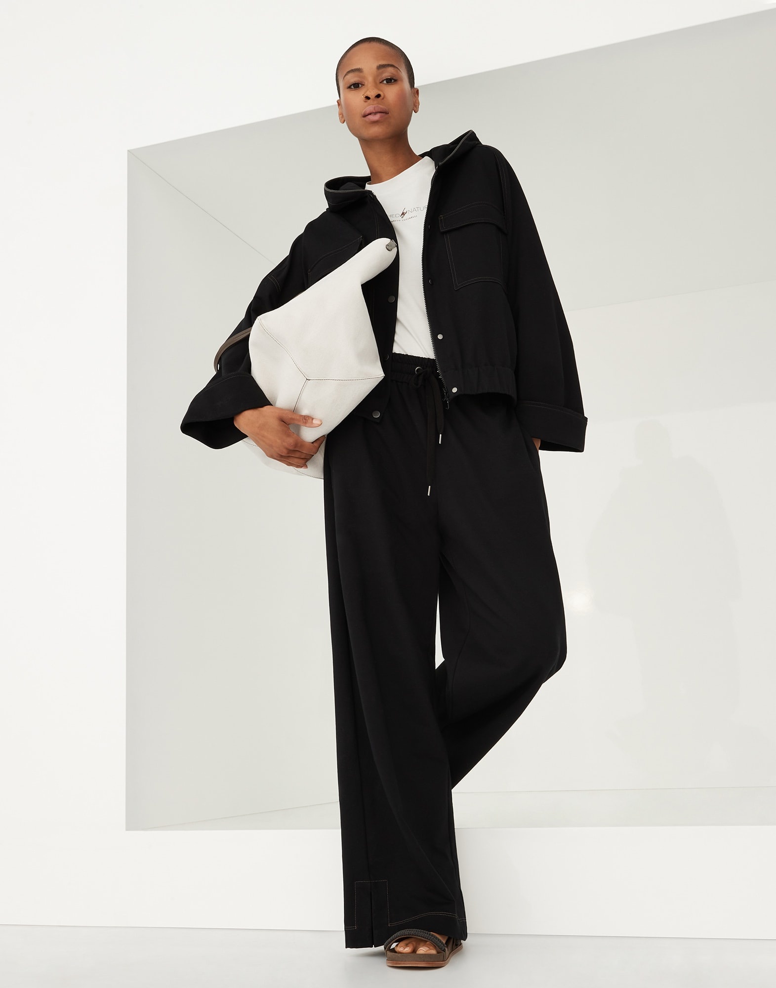 Stretch cotton lightweight French terry trousers with shiny tab - 4