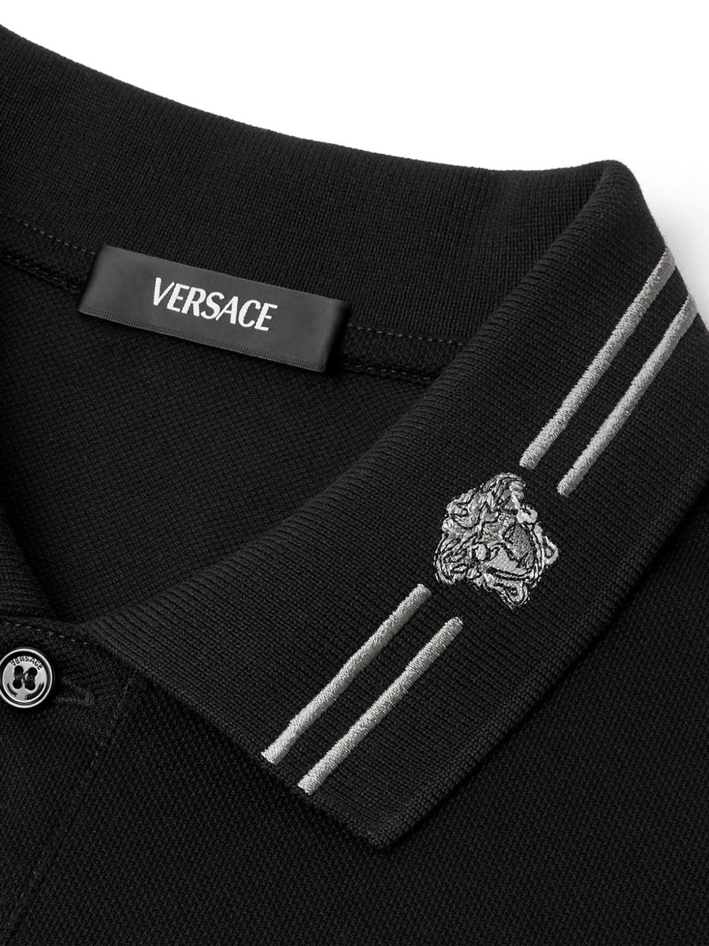 Medusa-embroidered polo shirt - 3