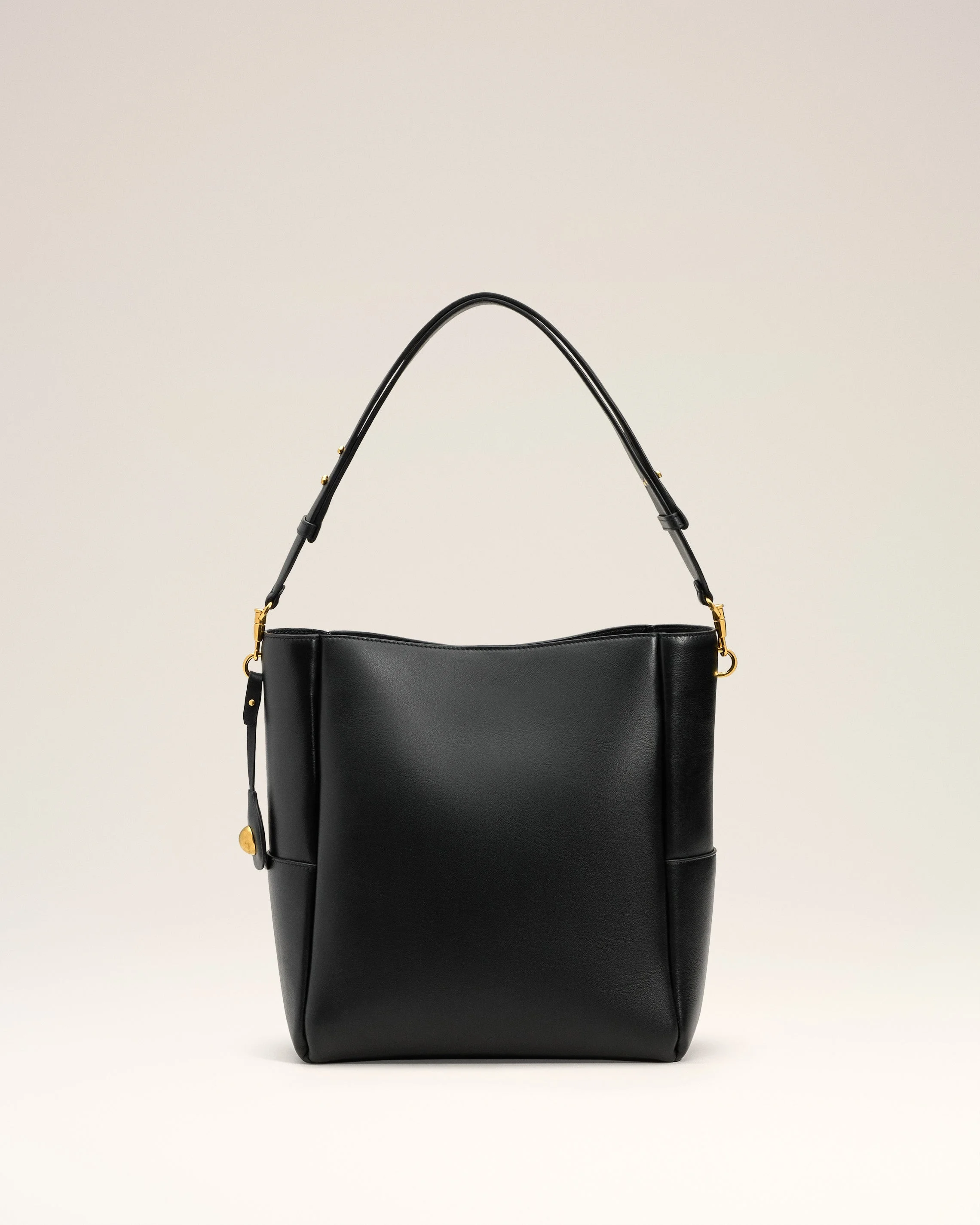 BLACK SMOOTH LEATHER CARROUSEL BUCKET BAG - 1