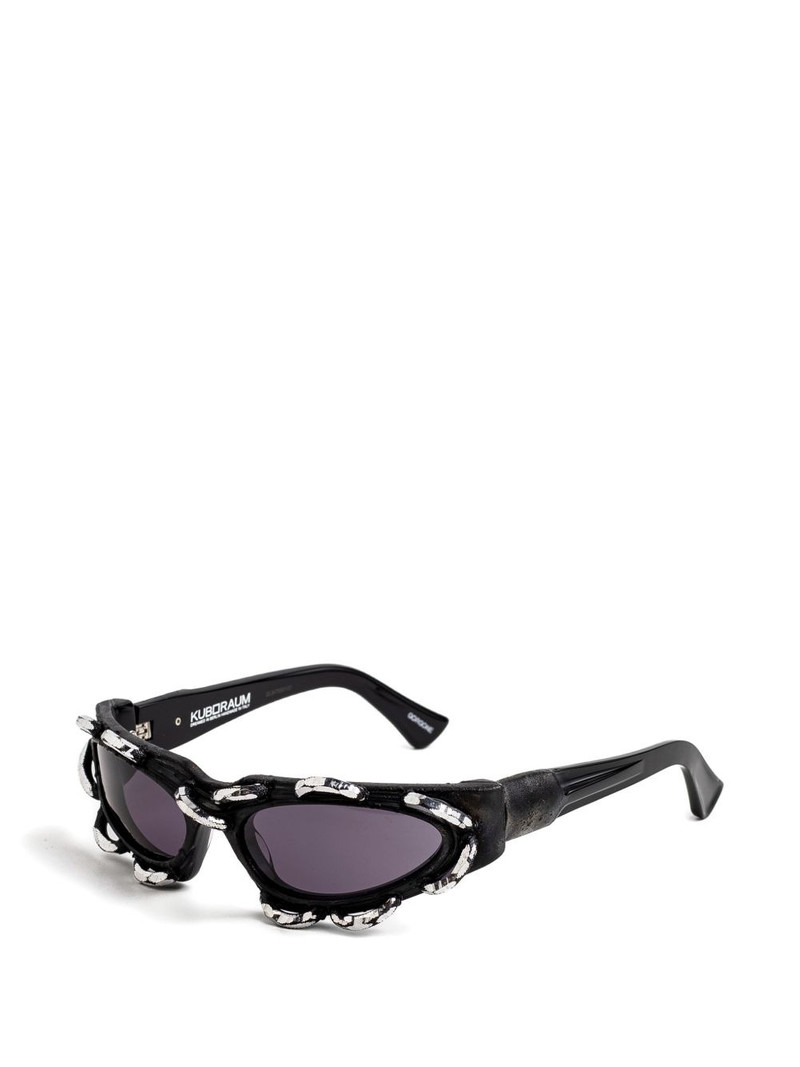Kuboraum E21 Gorgone cat-eye frame sunglasses outlook