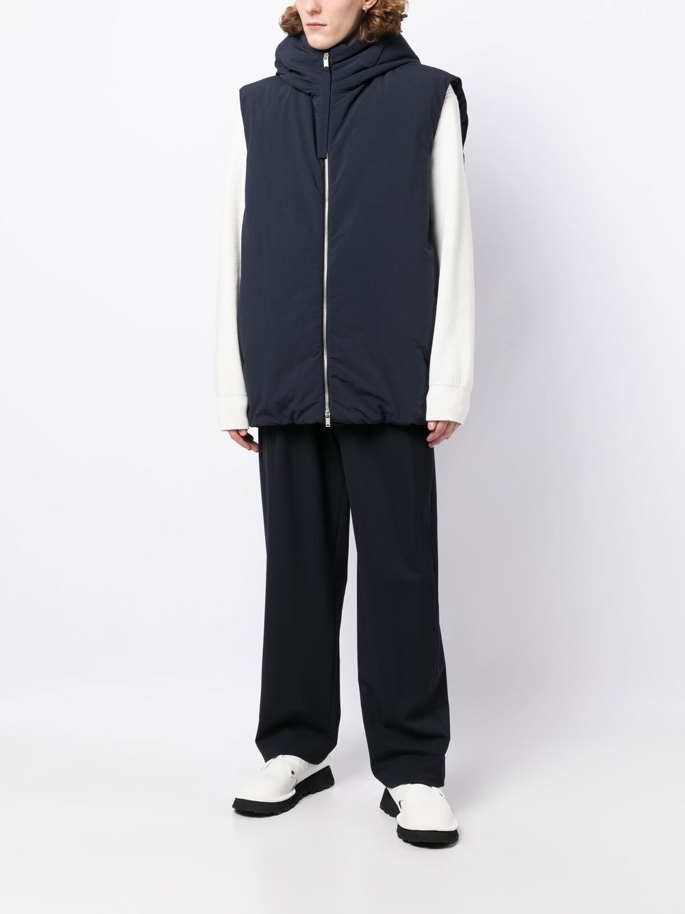 padded sleeveless hooded gilet - 2