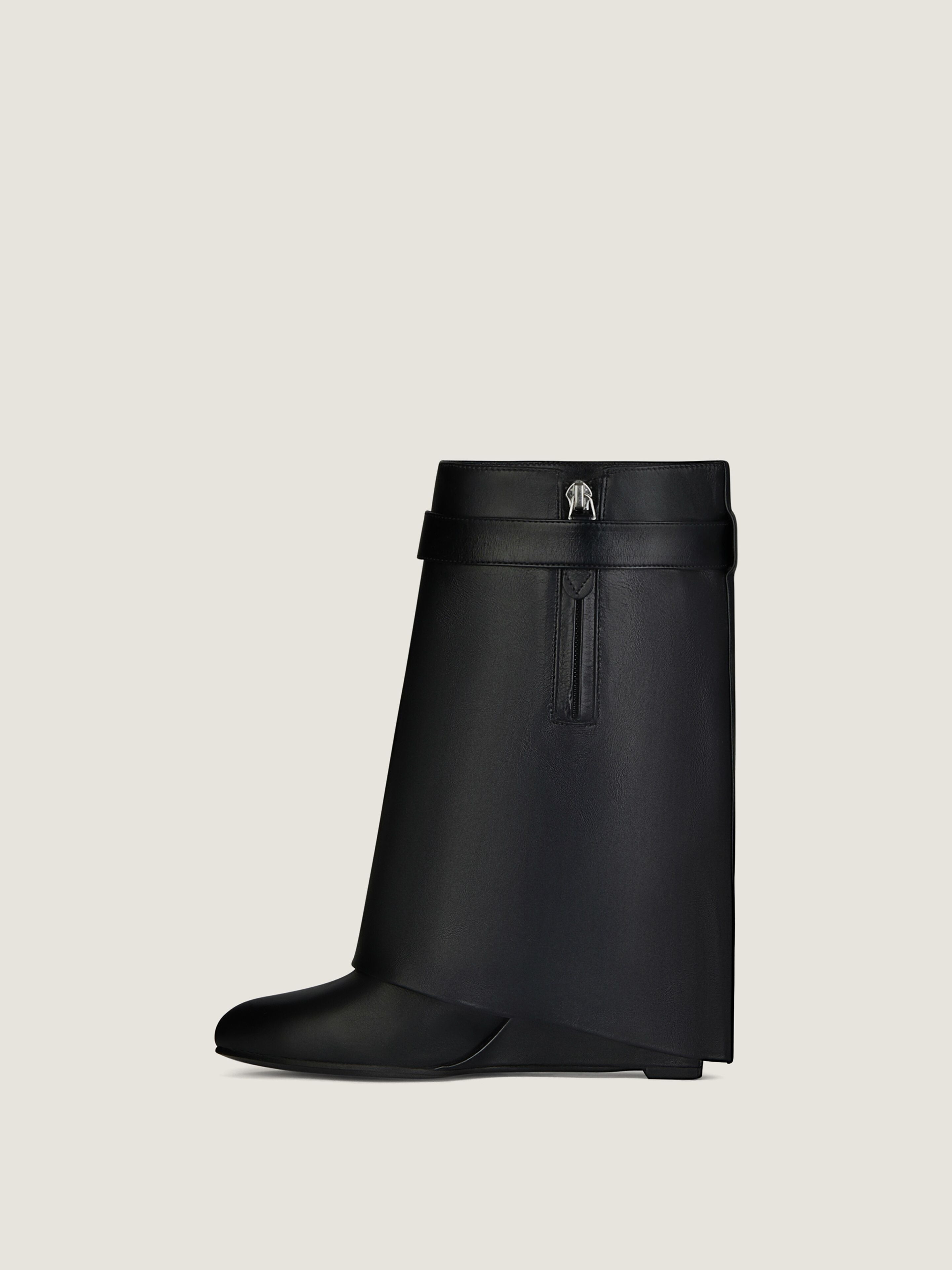 SHARK LOCK ANKLE BOOTS IN LEATHER - 4