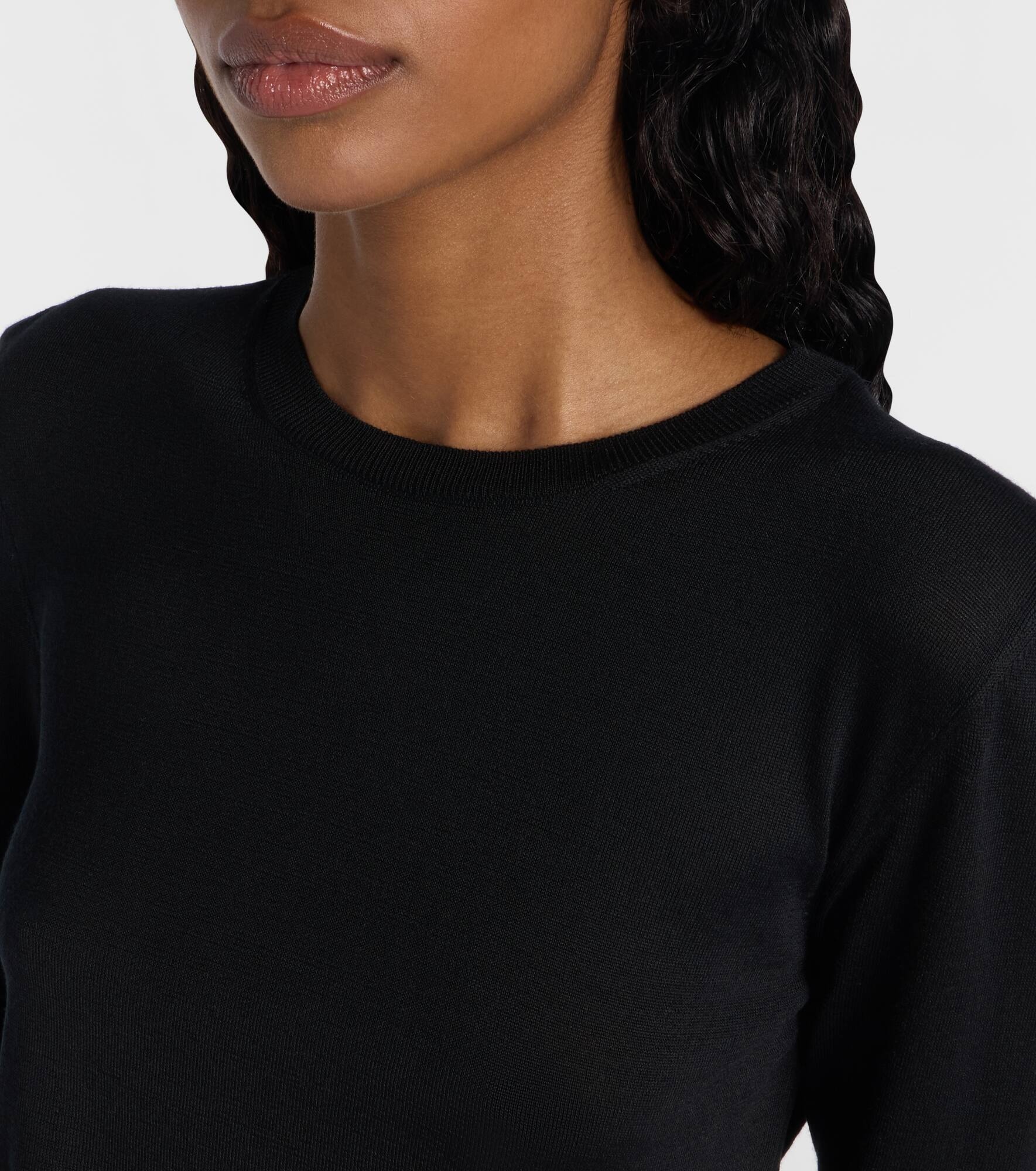 Wool sweater - 4