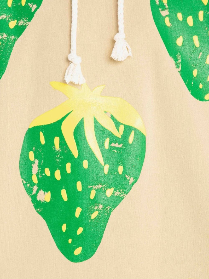 OVERSIZED STRAWBERRY HOODIE 5