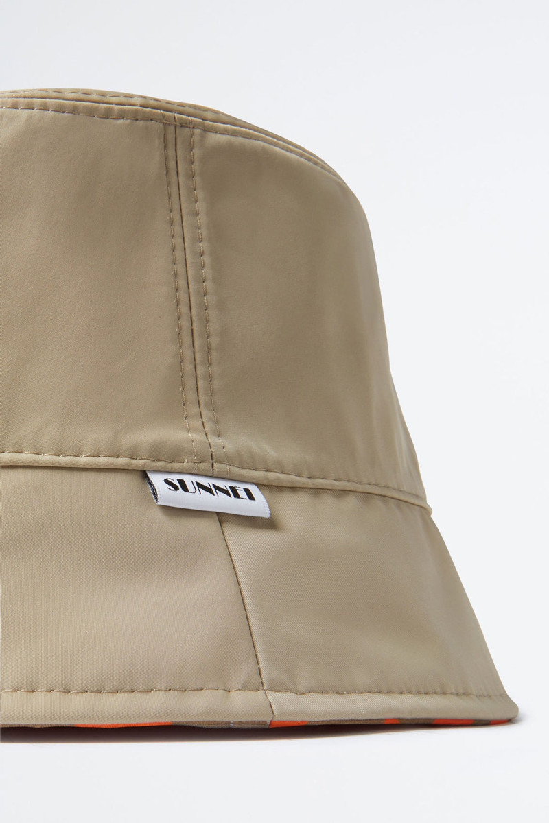 REVERSIBLE ORANGE & BEIGE LOGO BUCKET HAT 4