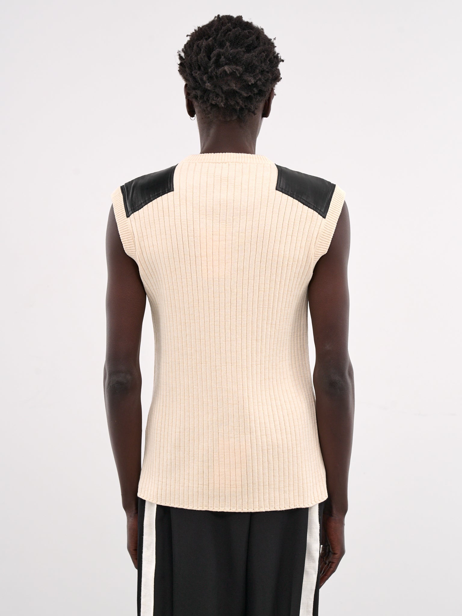 Linton Vest - 3