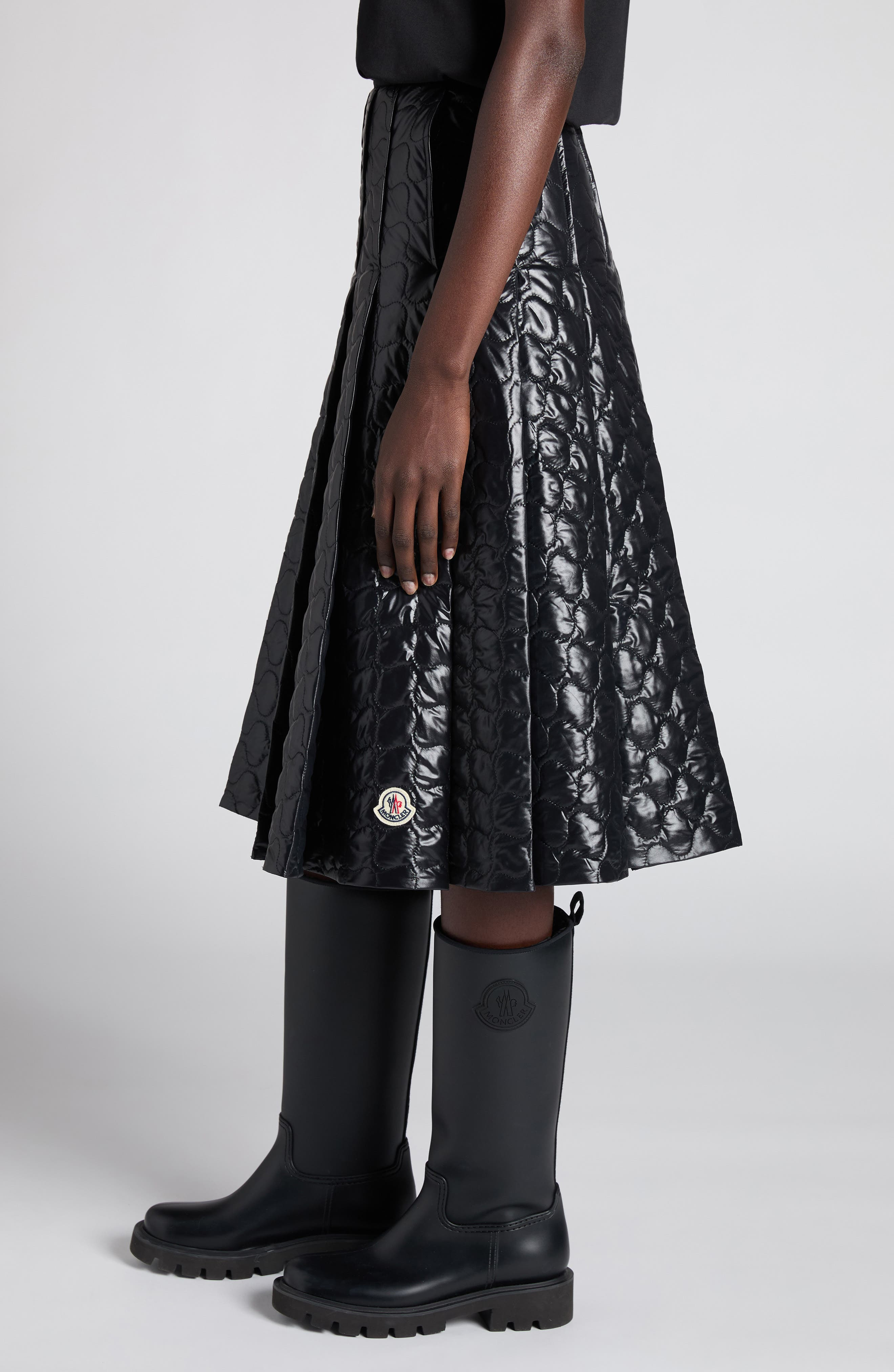 Moncler Onion Quilted Pleated A-Line Skirt in Black at Nordstrom - 4