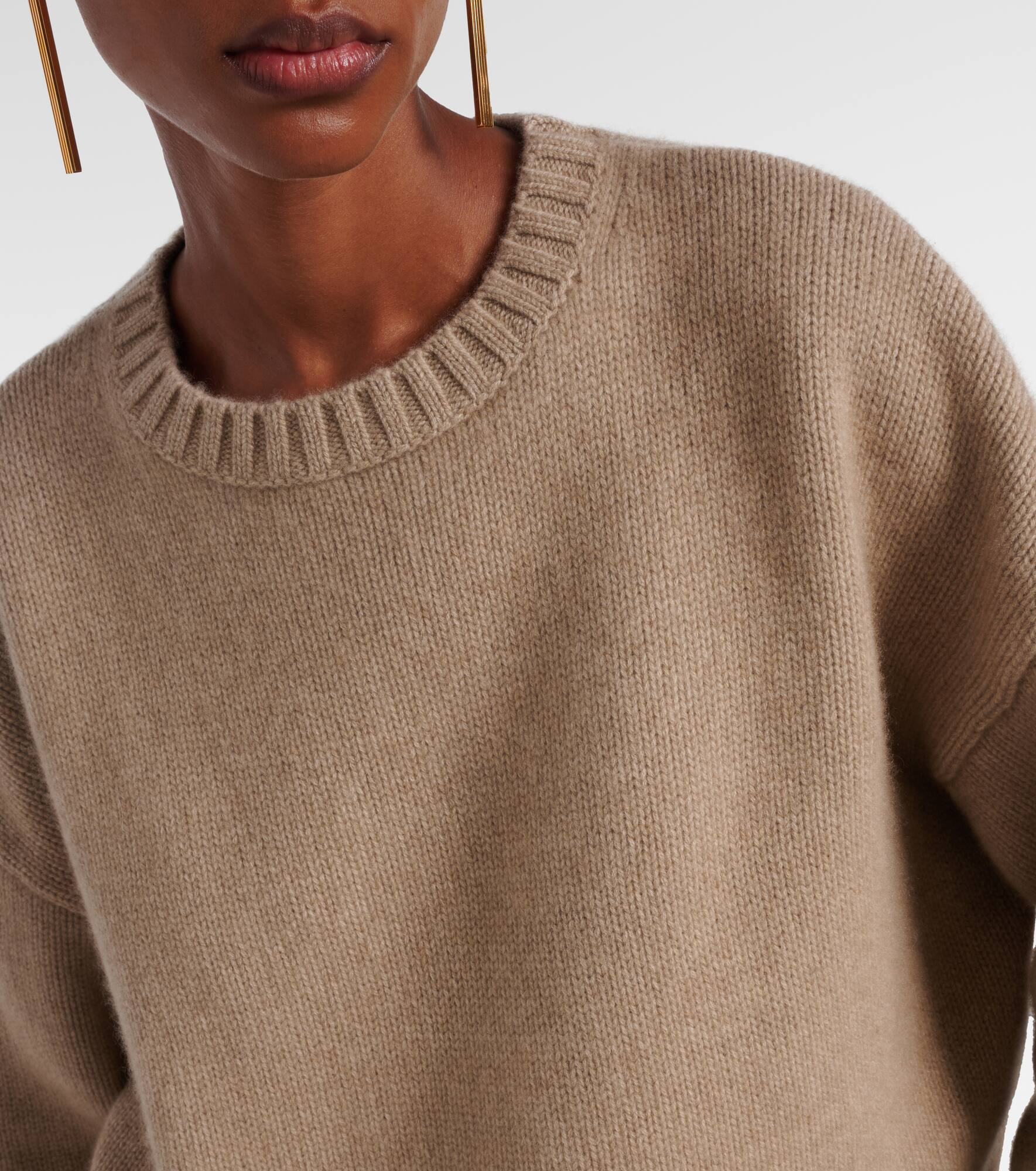 Lovely ribbed-knit cashmere sweater - 4