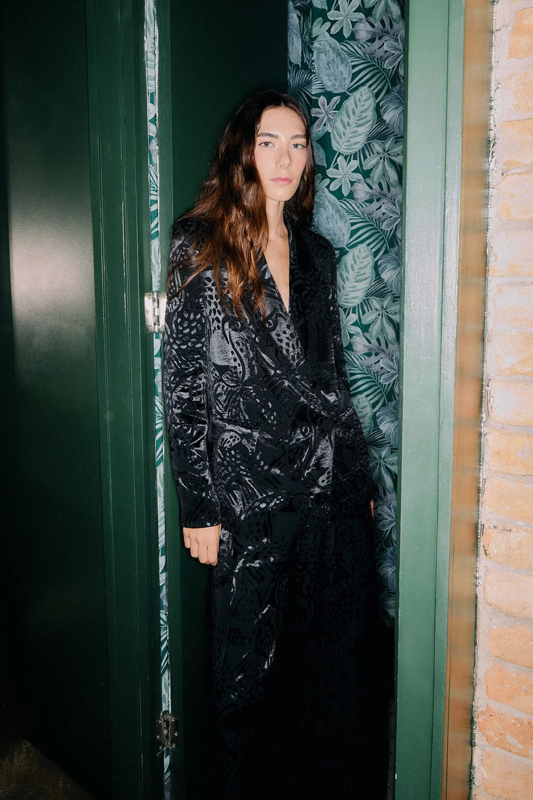 Black Leopard Buttoned Jacquard Blazer - 1