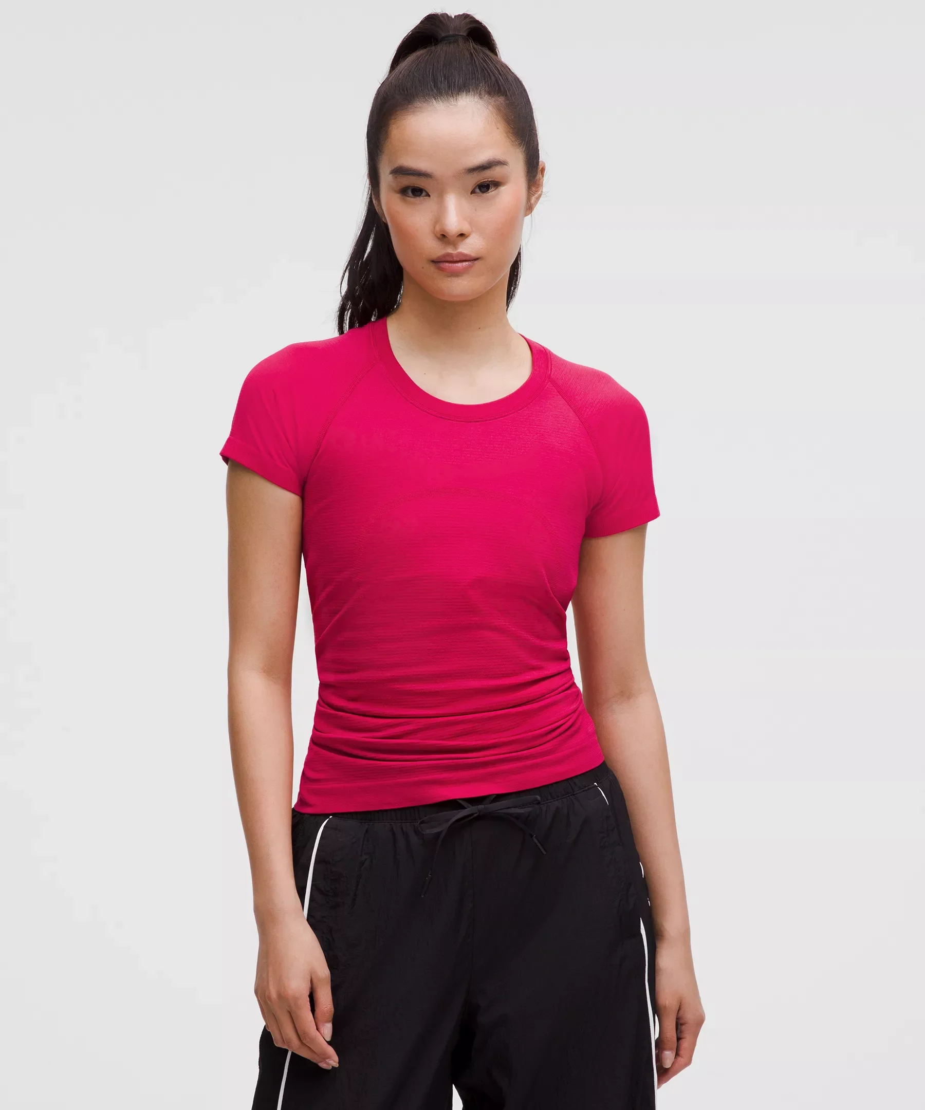 Swiftly Tech Short-Sleeve Shirt 2.0 *Hip Length - 1