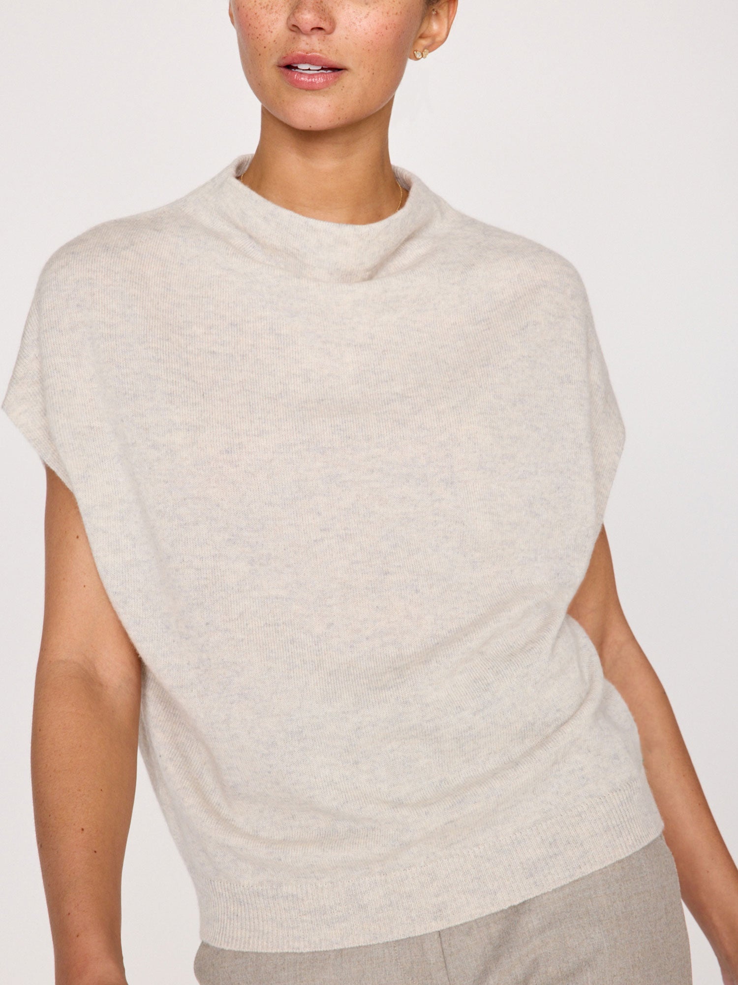 The Morten Funnel Neck Top - 6