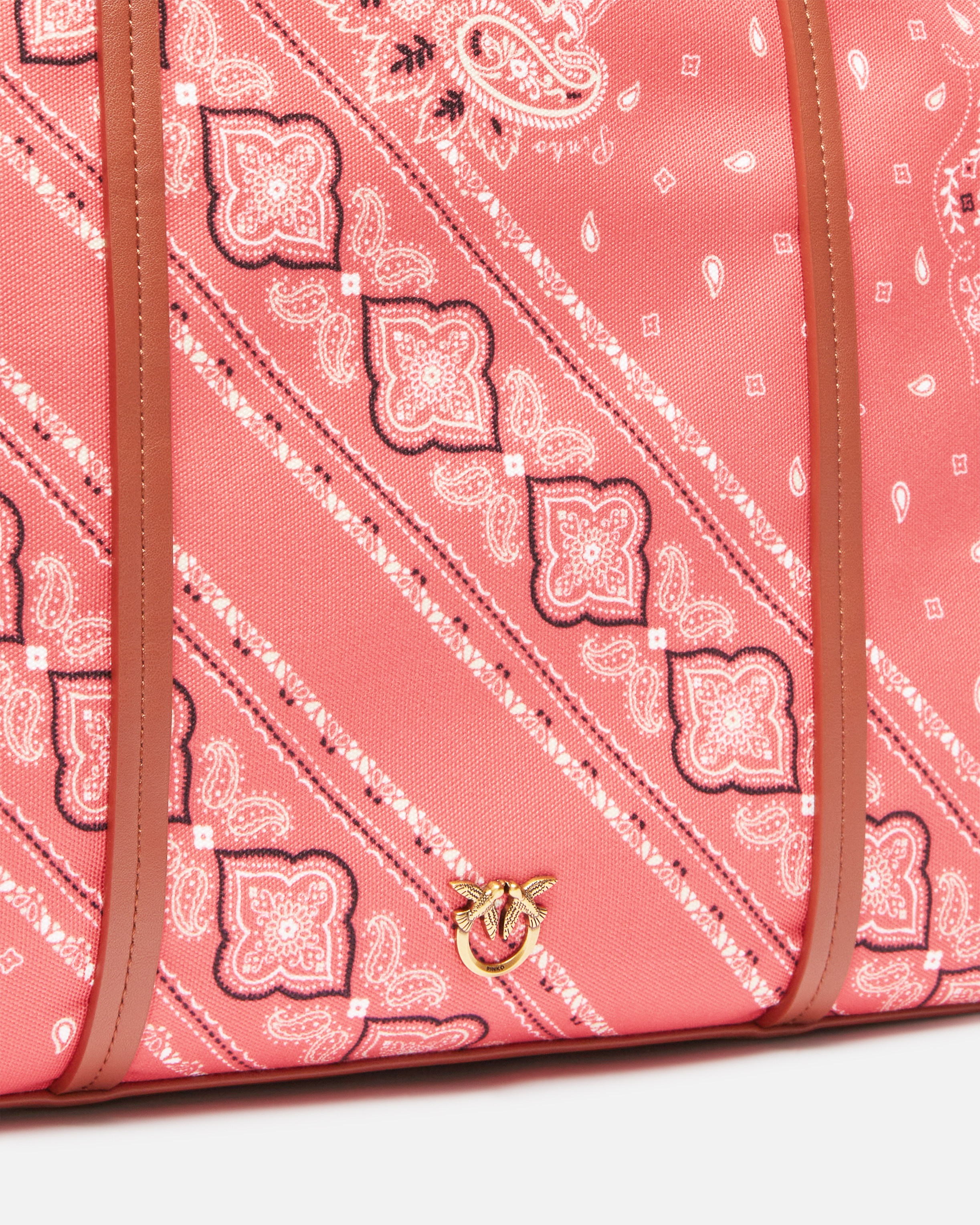 MAXI DOUBLE HANDLE SHOPPER BAG WITH BANDANA PRINT - 3
