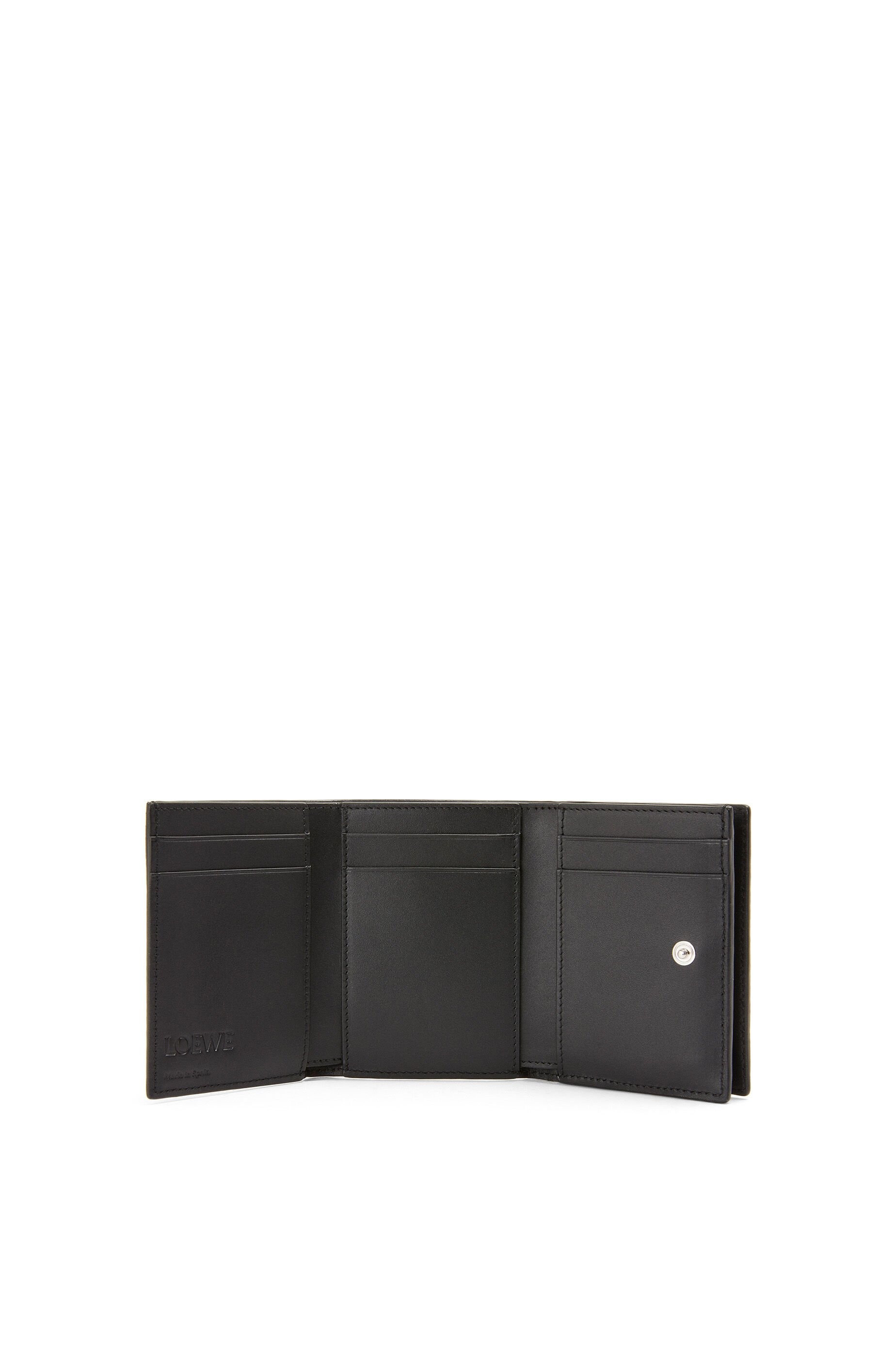Trifold wallet in soft grained calfskin - 2