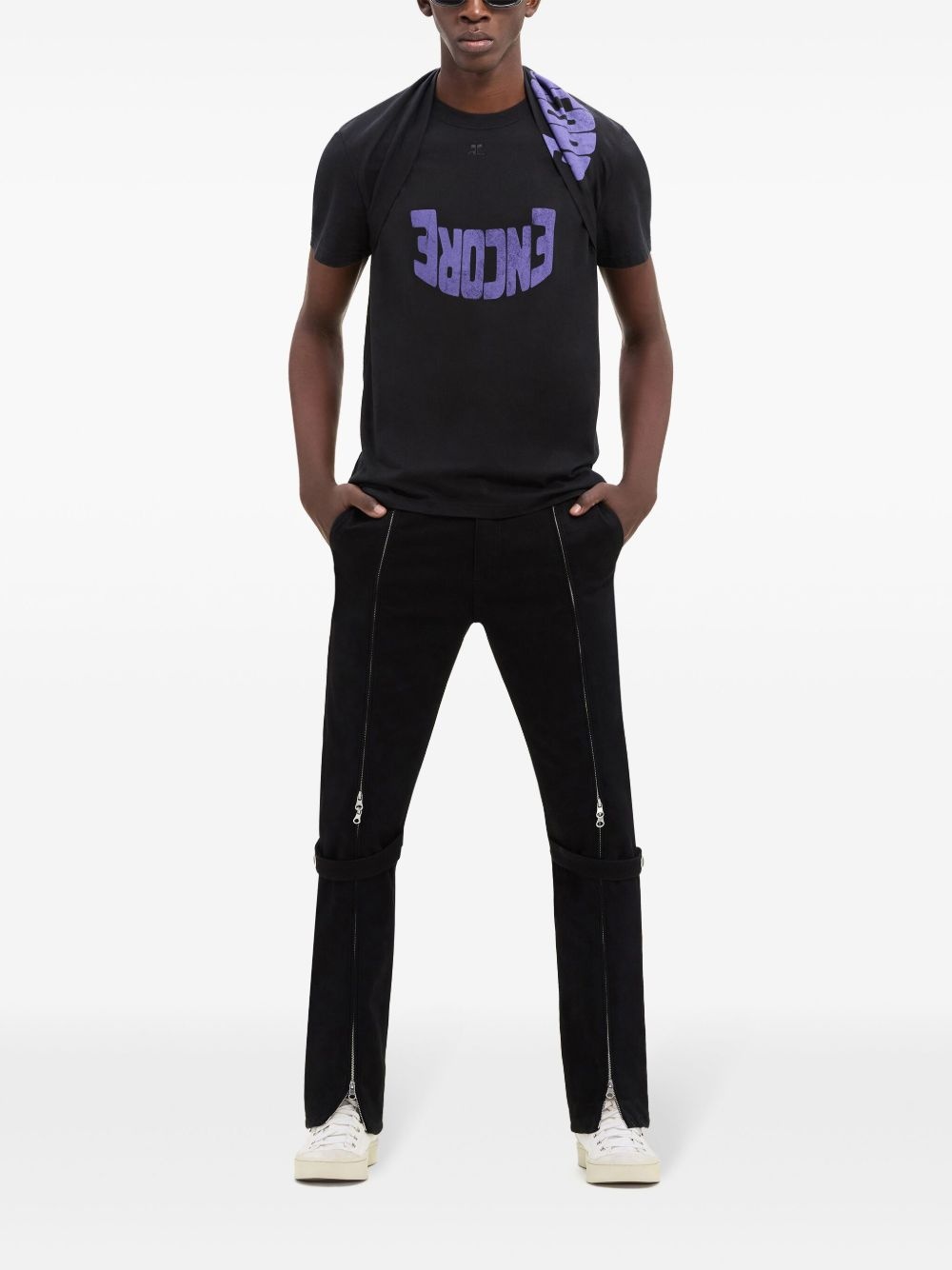 graphic-print t-shirt - 2