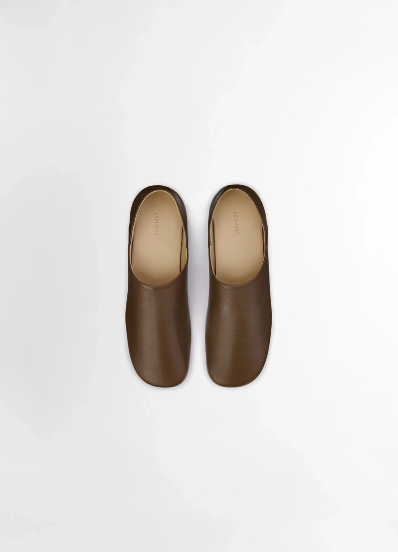 SLIPPERS 5