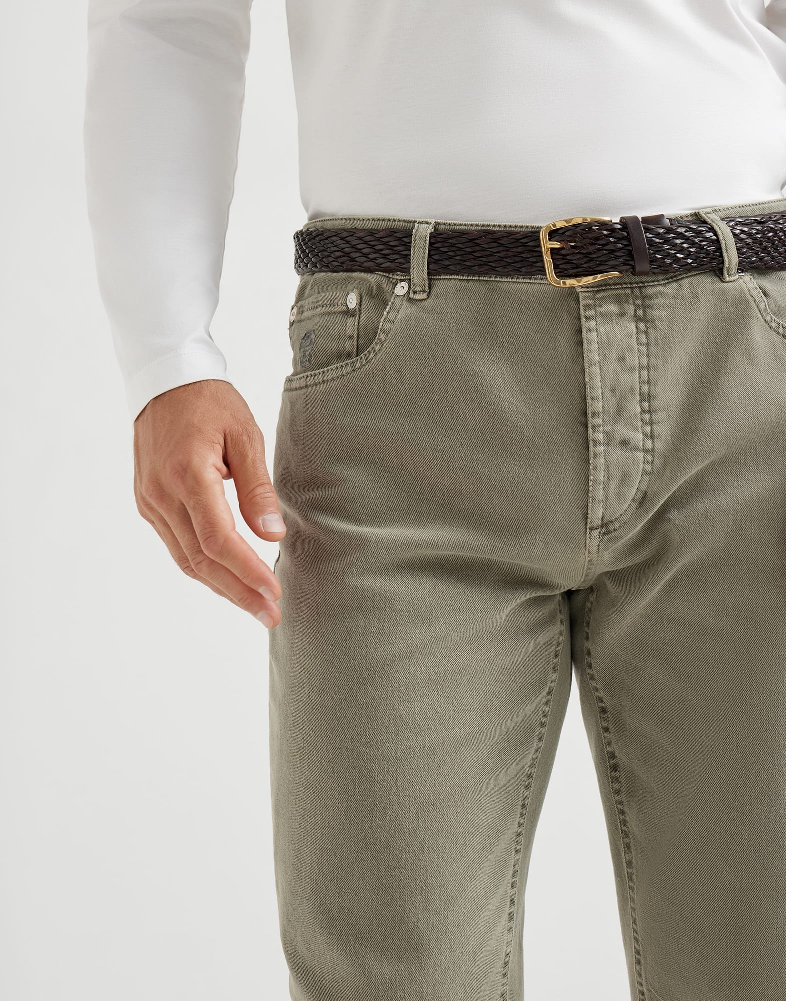 Garment-dyed traditional fit five-pocket trousers in comfort cotton lightweight denim - 3