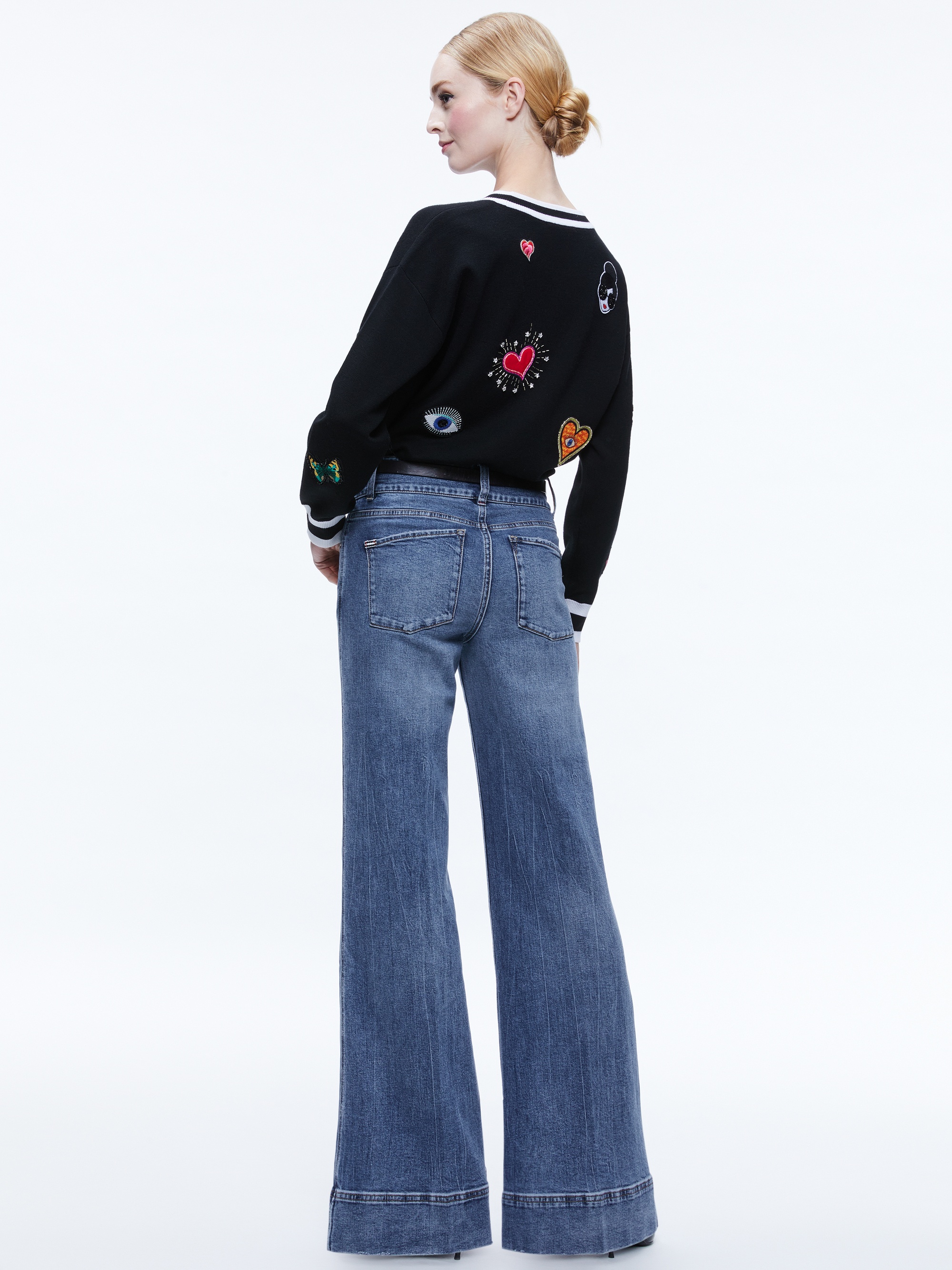 GLEESON STACEFACE PATCH PULLOVER - 3