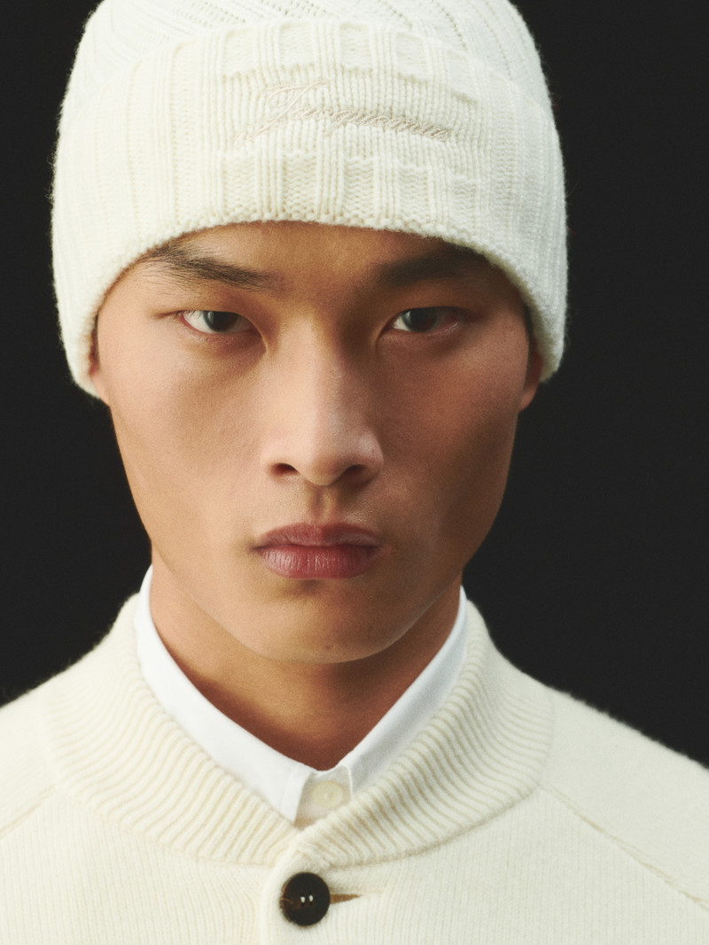 JACQUEMUS The Tourni beanie outlook