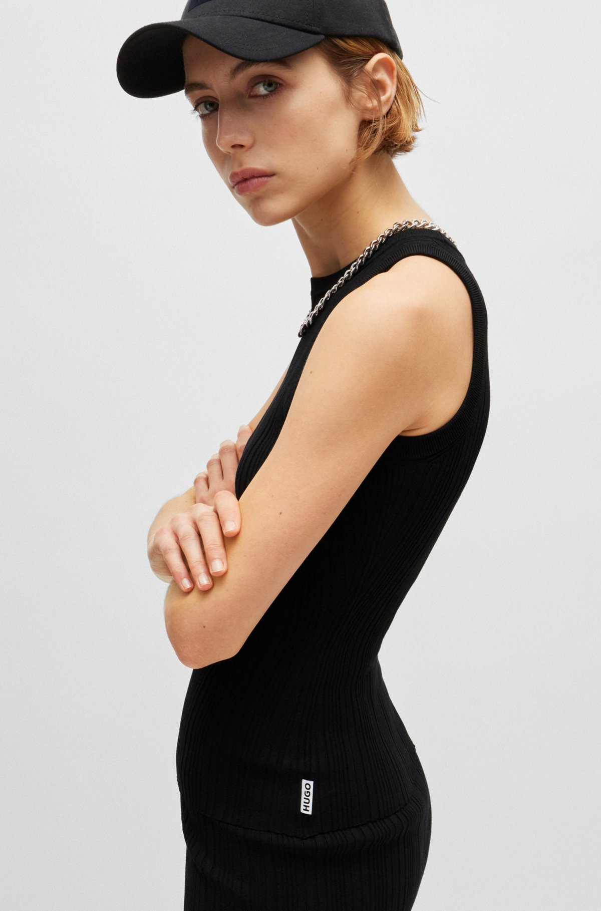 SLIM-FIT SLEEVELESS TOP WITH IRREGULAR RIBBED STRUCTURE - 5