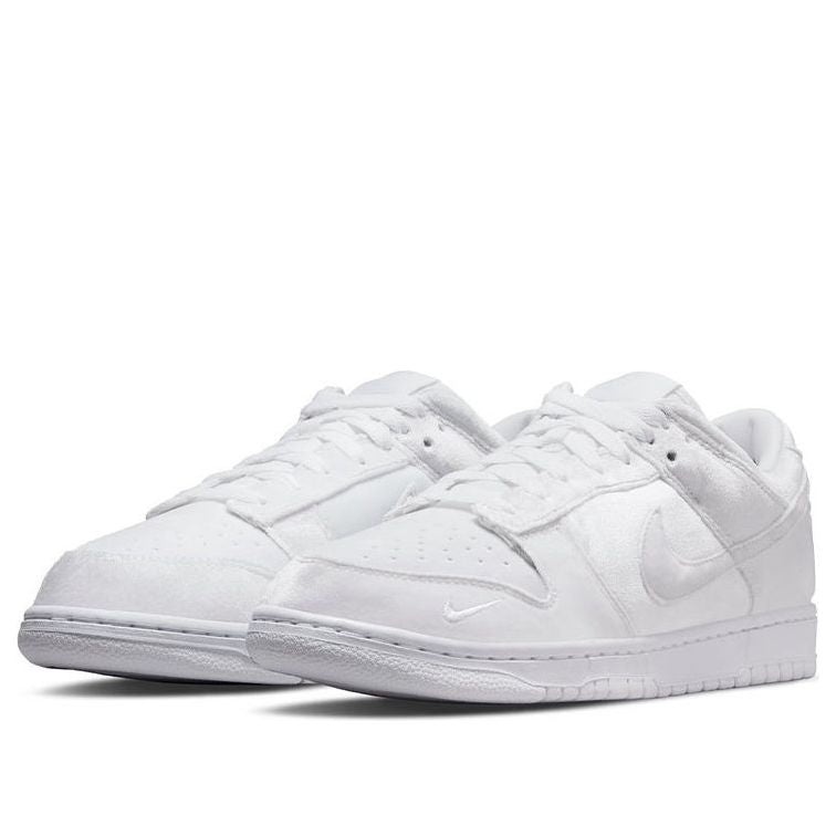 Nike x Dover Street Market Dunk Low 'White Velvet' DH2686-100 - 3