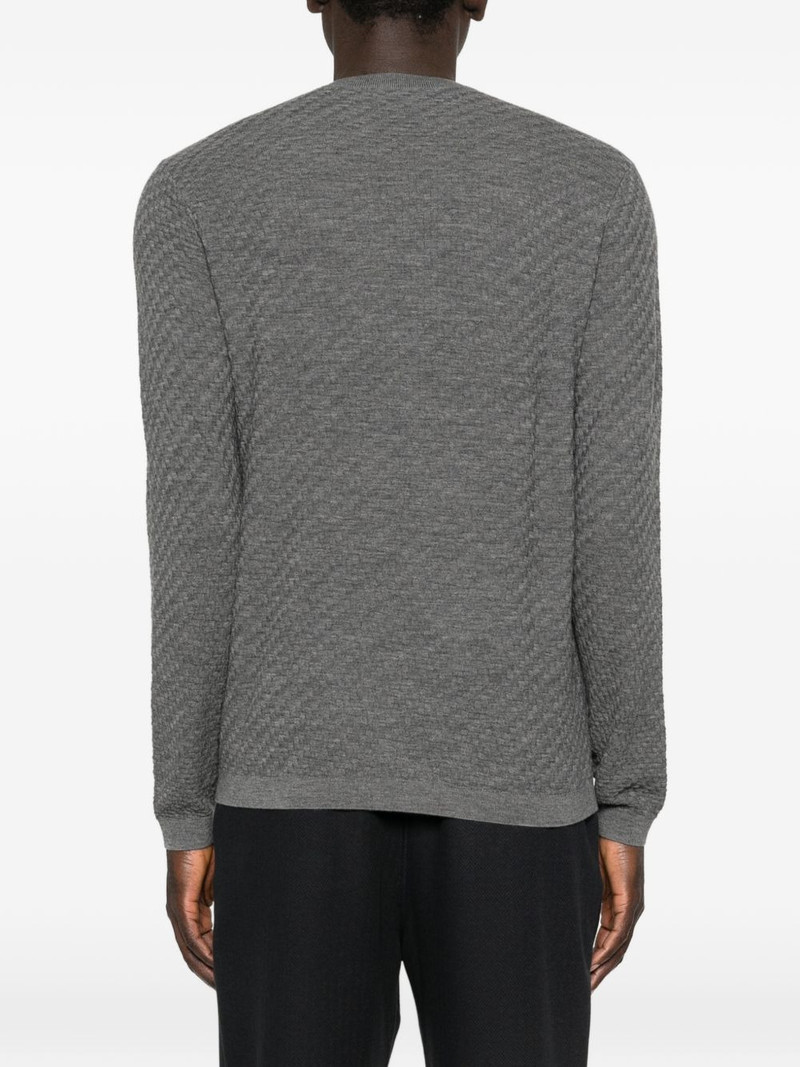 textured sweater 4