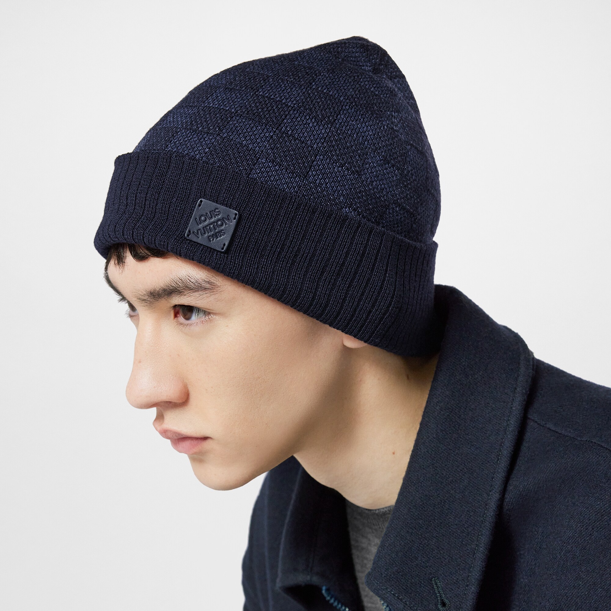 Louis store vuitton damier beanie