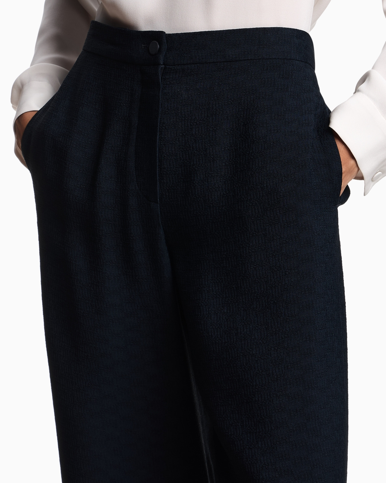 ICON TROUSERS IN FLUID ARMURE FABRIC - 5