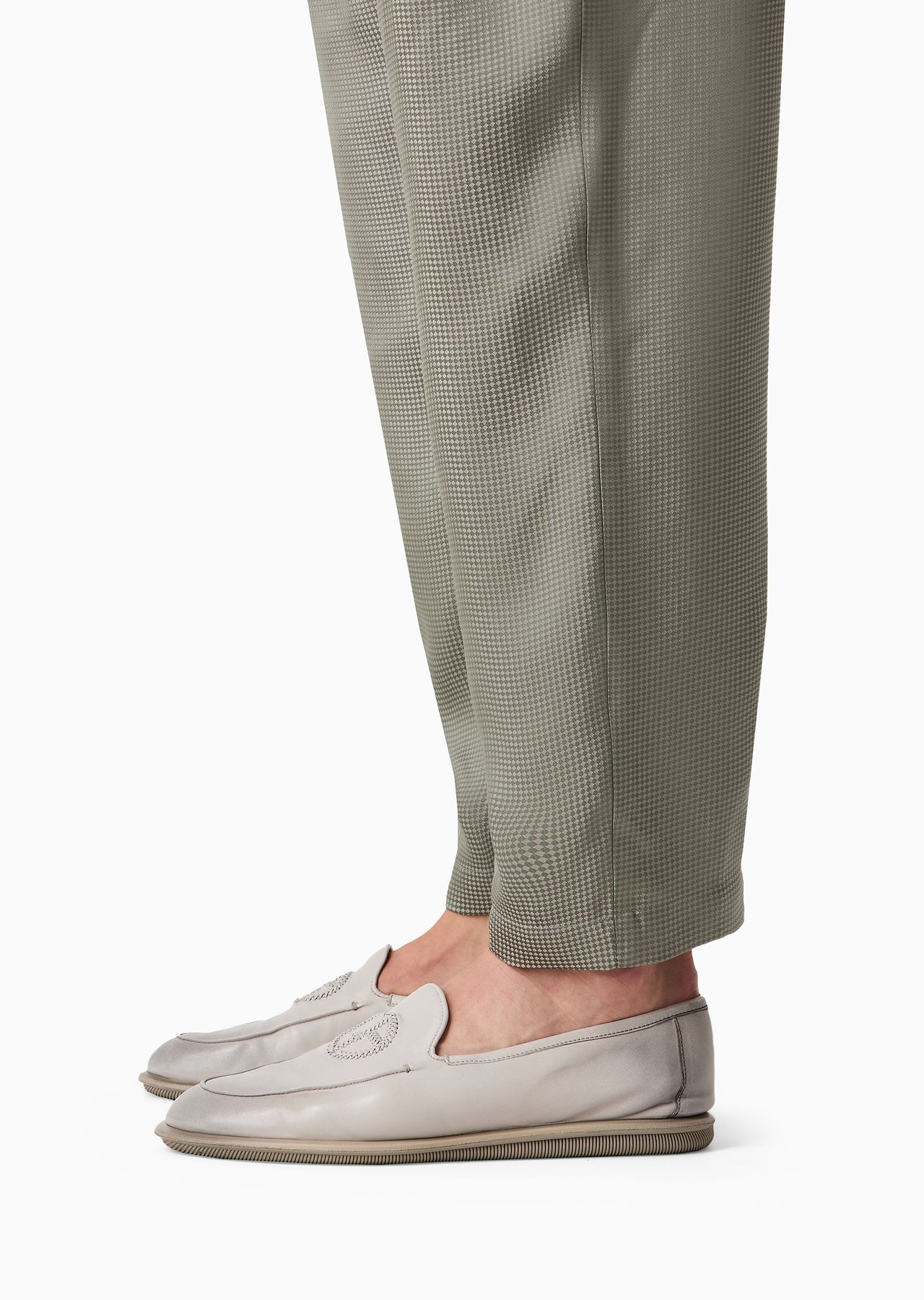 Jacquard viscose-blend single-darted trousers - 6