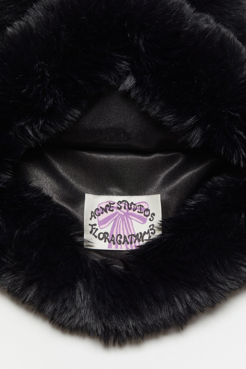 Fluffy bow hat - Black 4