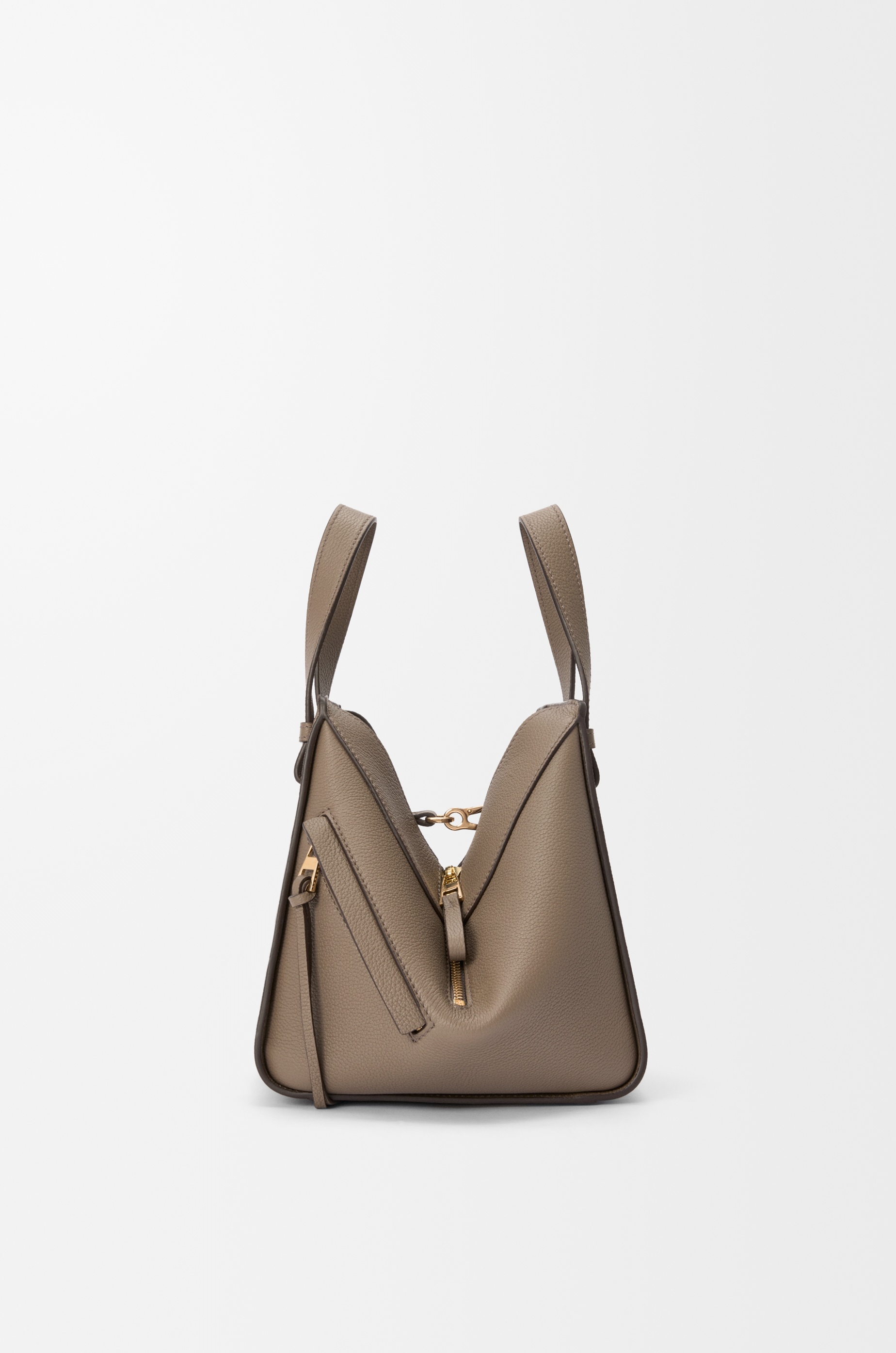 Compact Hammock bag in soft grained calfskin - 5