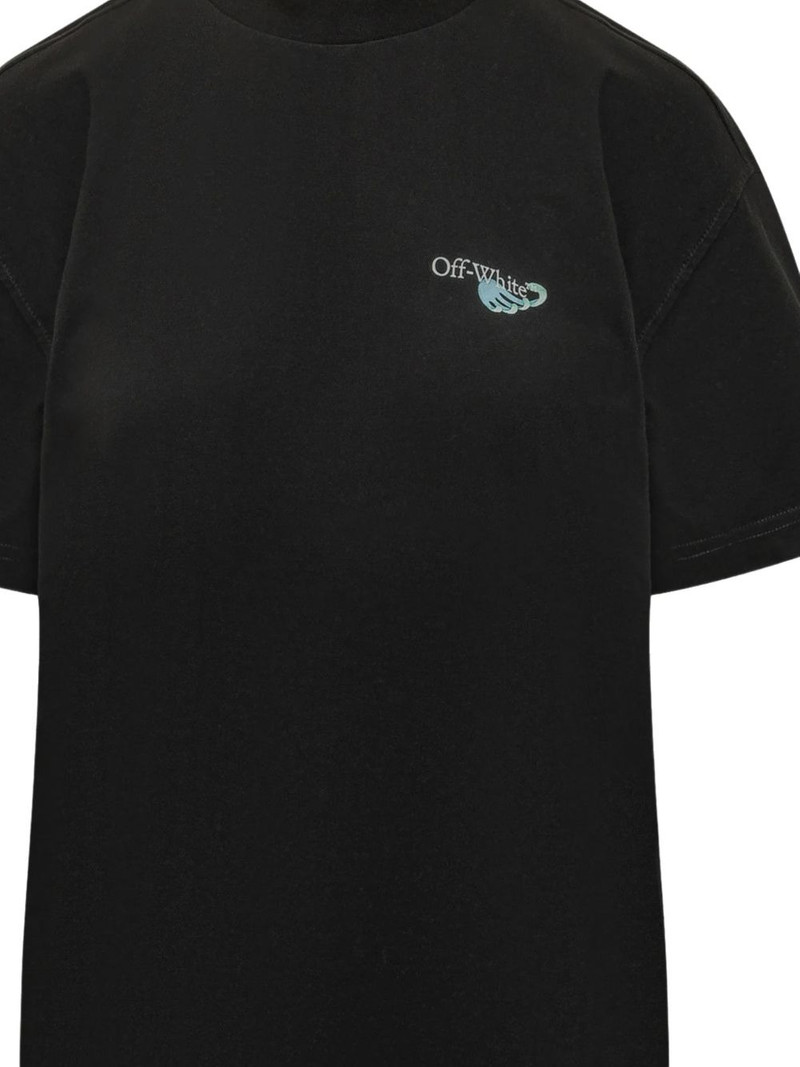 graphic T-shirt 3