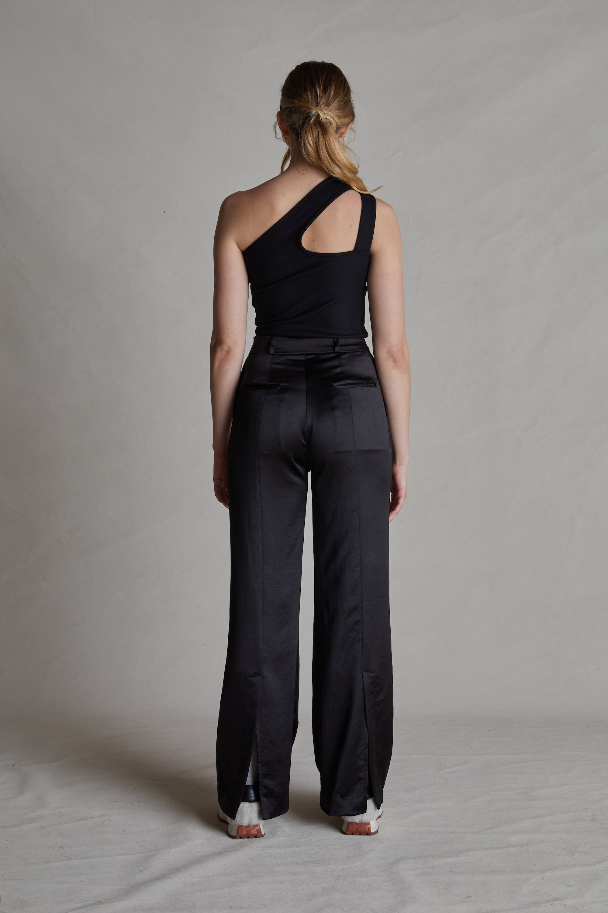 TWIST SHOULDER TOP - 4