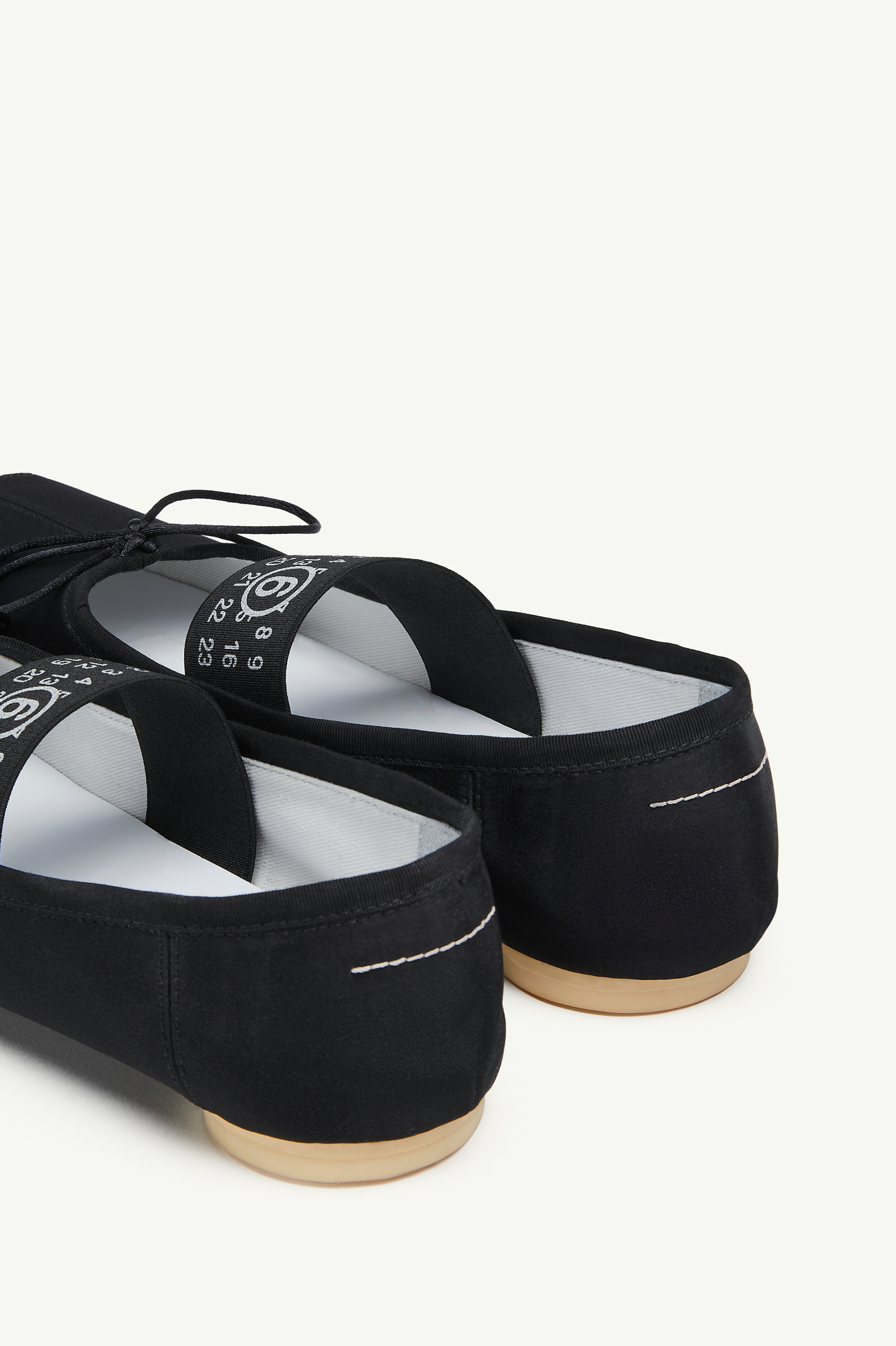 Ballet shoe - 5