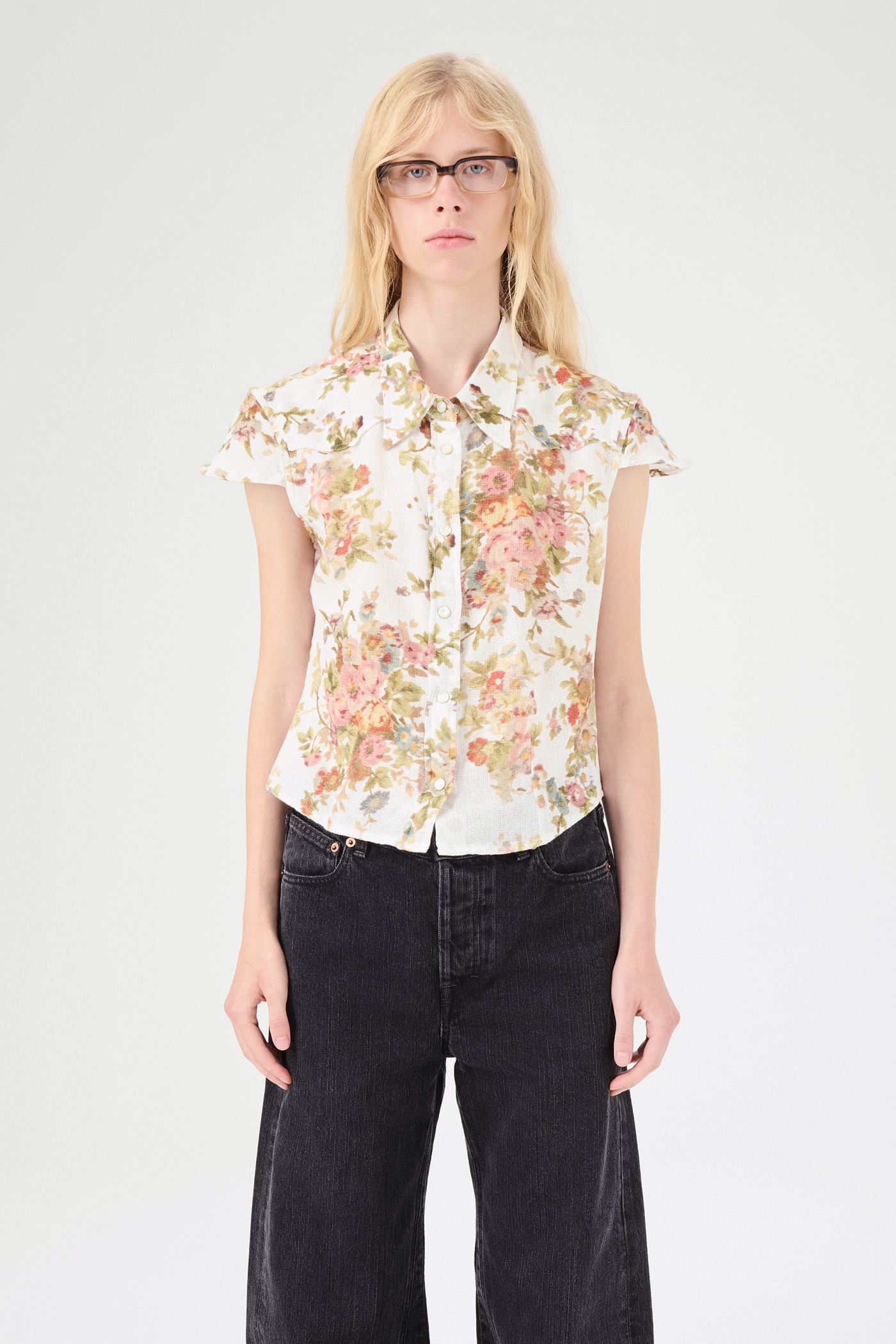 Daisy Shirt Shortsleeve White Floral Tapestry Print - 3