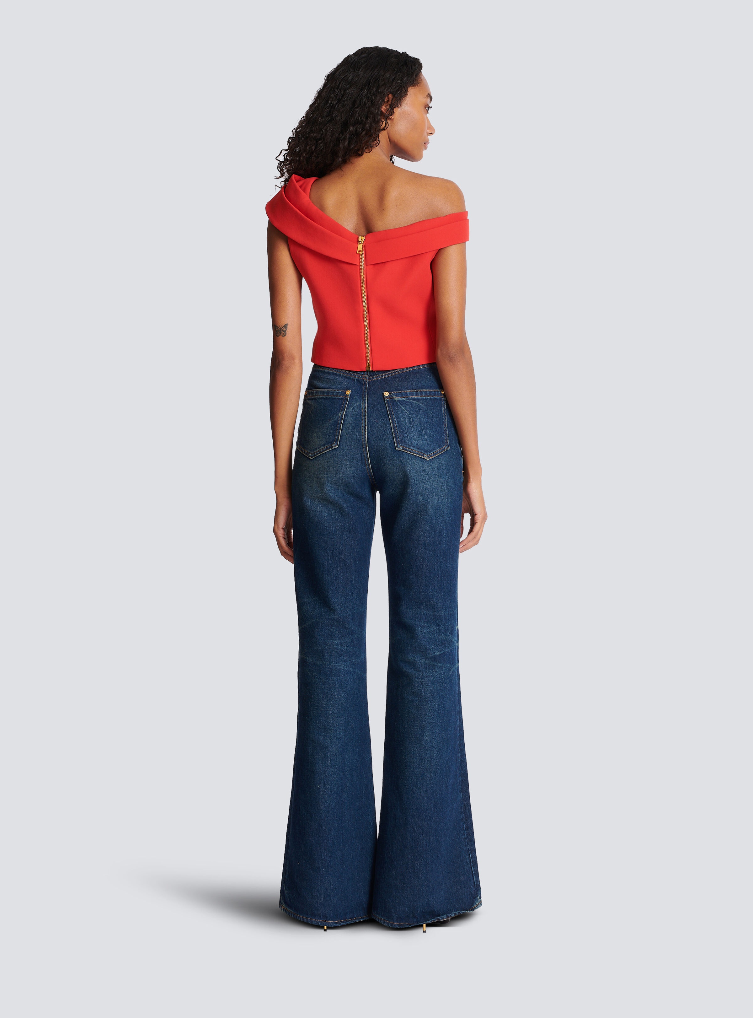 Asymmetrical crop top - 4