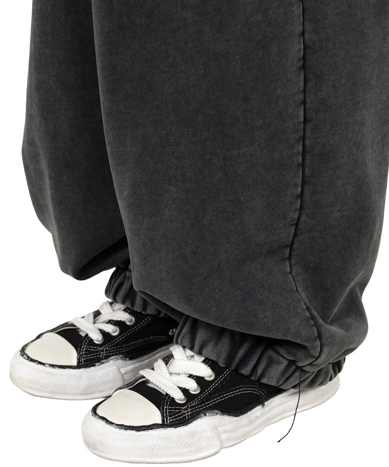 Amateur Sewn Like Sweat Pants 8