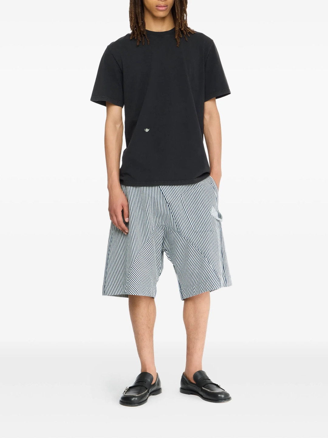 Contrast Embroidery T-Shirt - 2