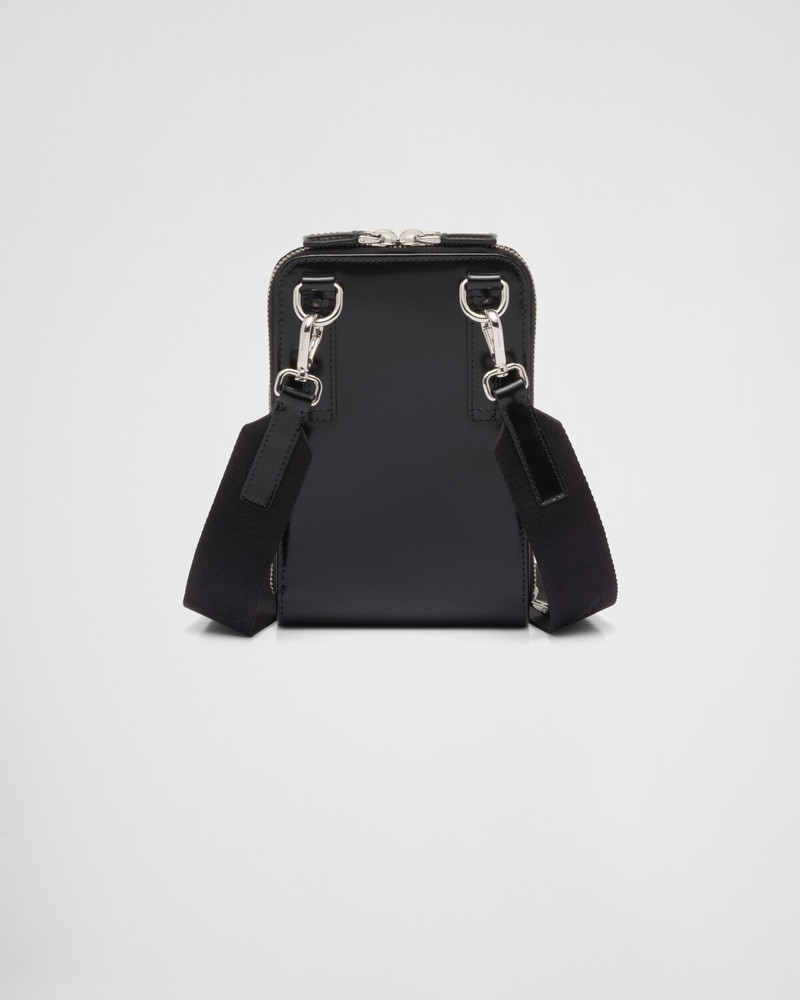 Brushed leather smartphone case 4