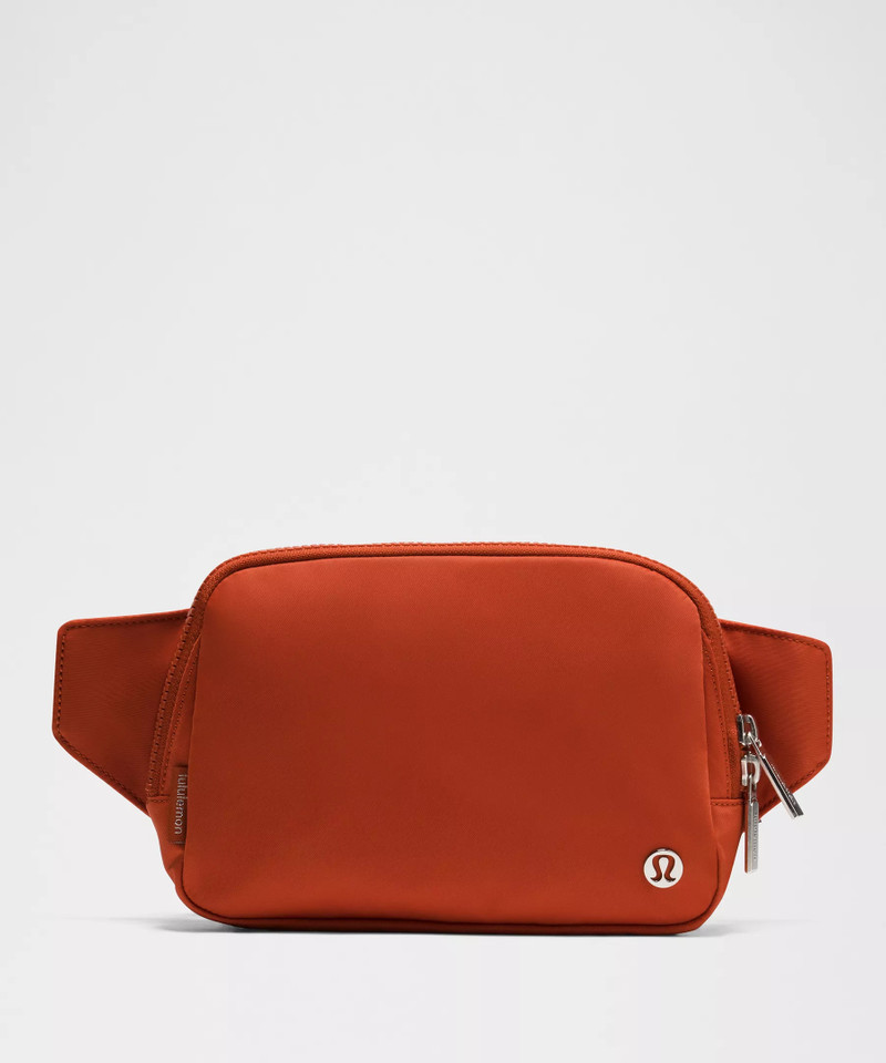 Everywhere Belt Bag Large with Long Strap 2L 1