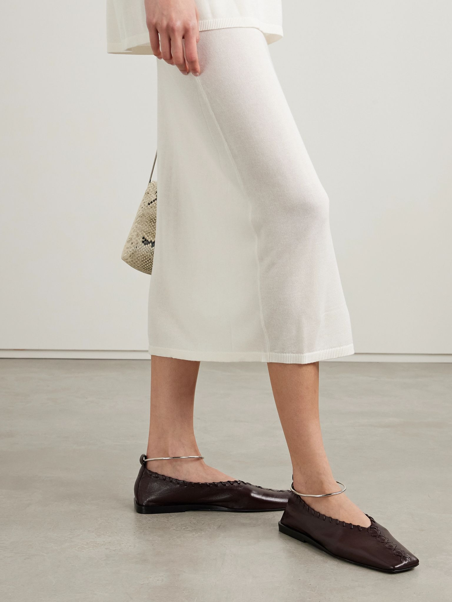 Ring whipstitch-trimmed leather ballet flats Dark brown - 2