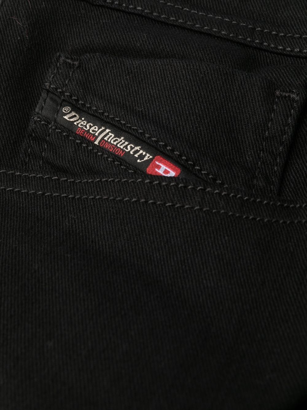 2023 D-Finitive tapered-leg jeans - 6