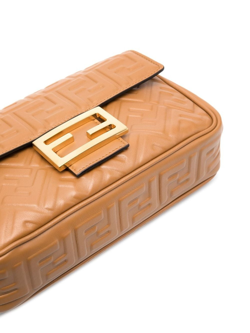 medium Baguette Chain shoulder bag 5